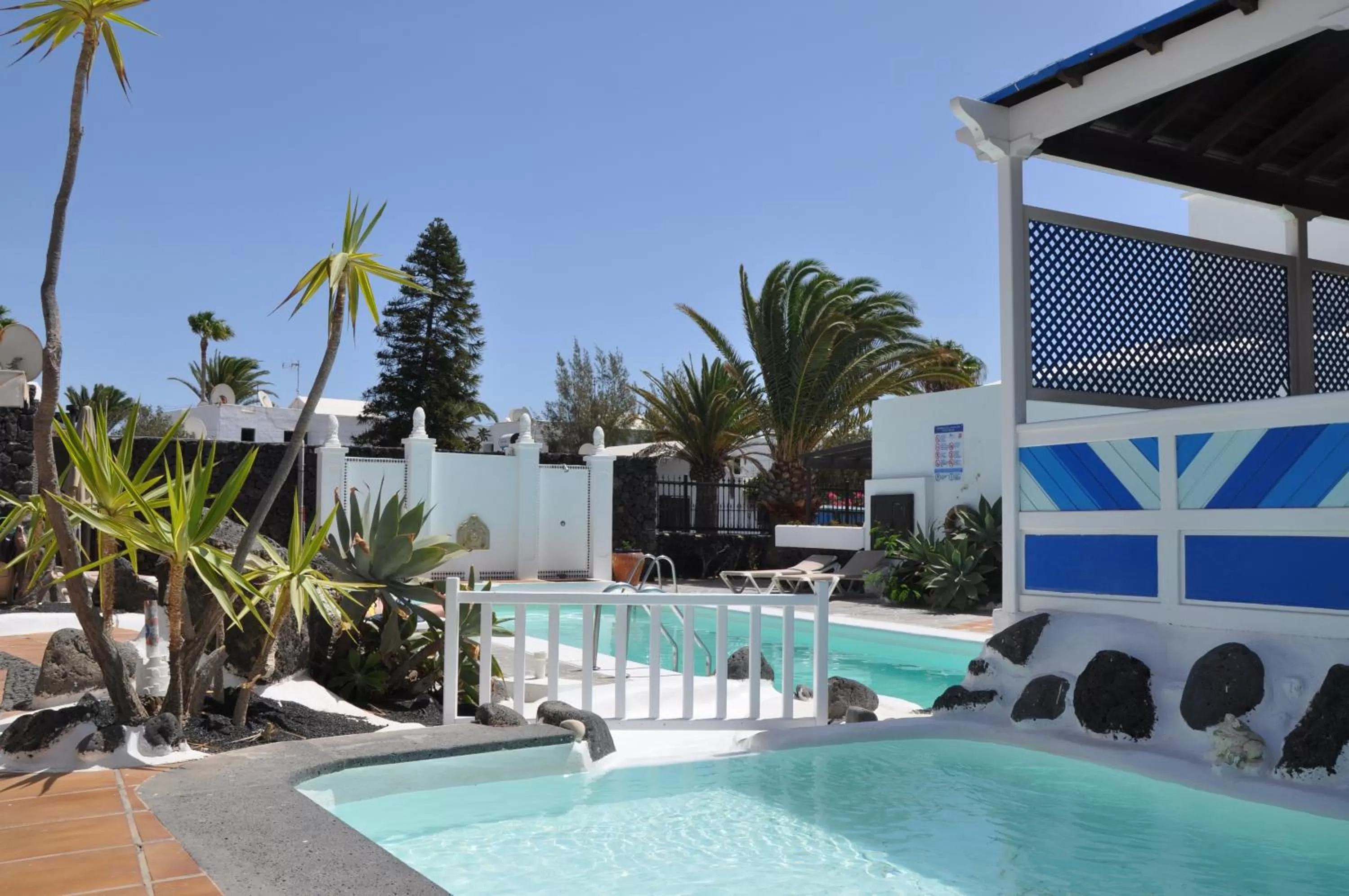 Swimming pool in Los Tulipanes