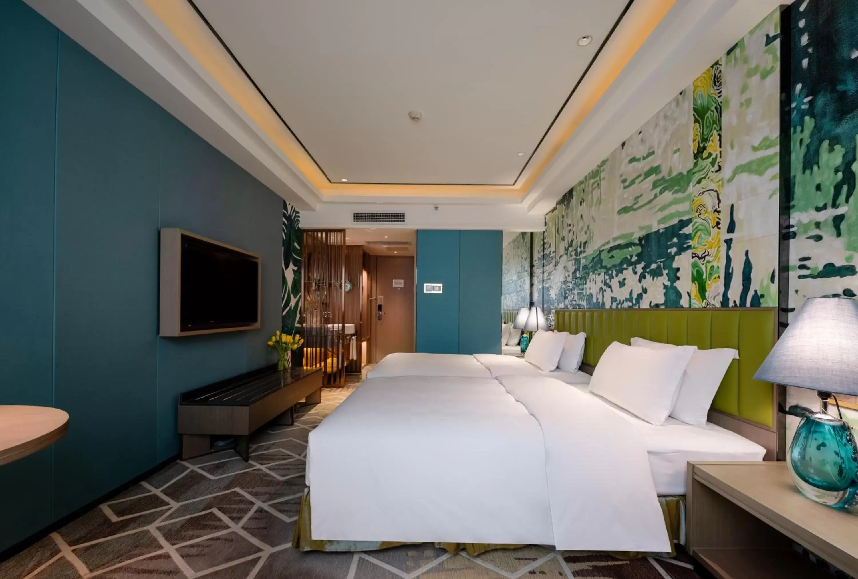 Bed in Chengdu Tianfu Sunshine Hotel