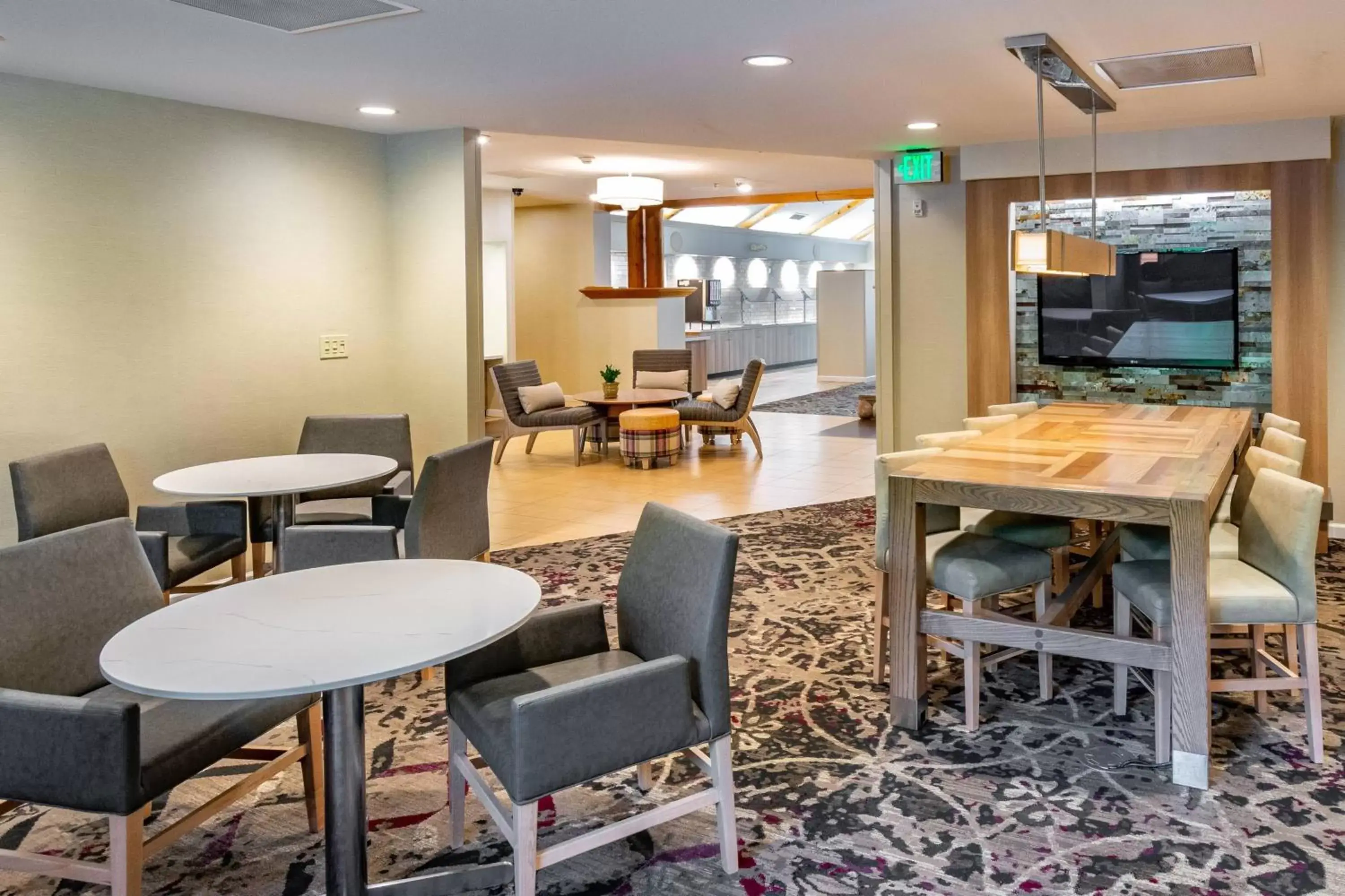 Lobby or reception, Restaurant/Places to Eat in Residence Inn by Marriott Anchorage Midtown