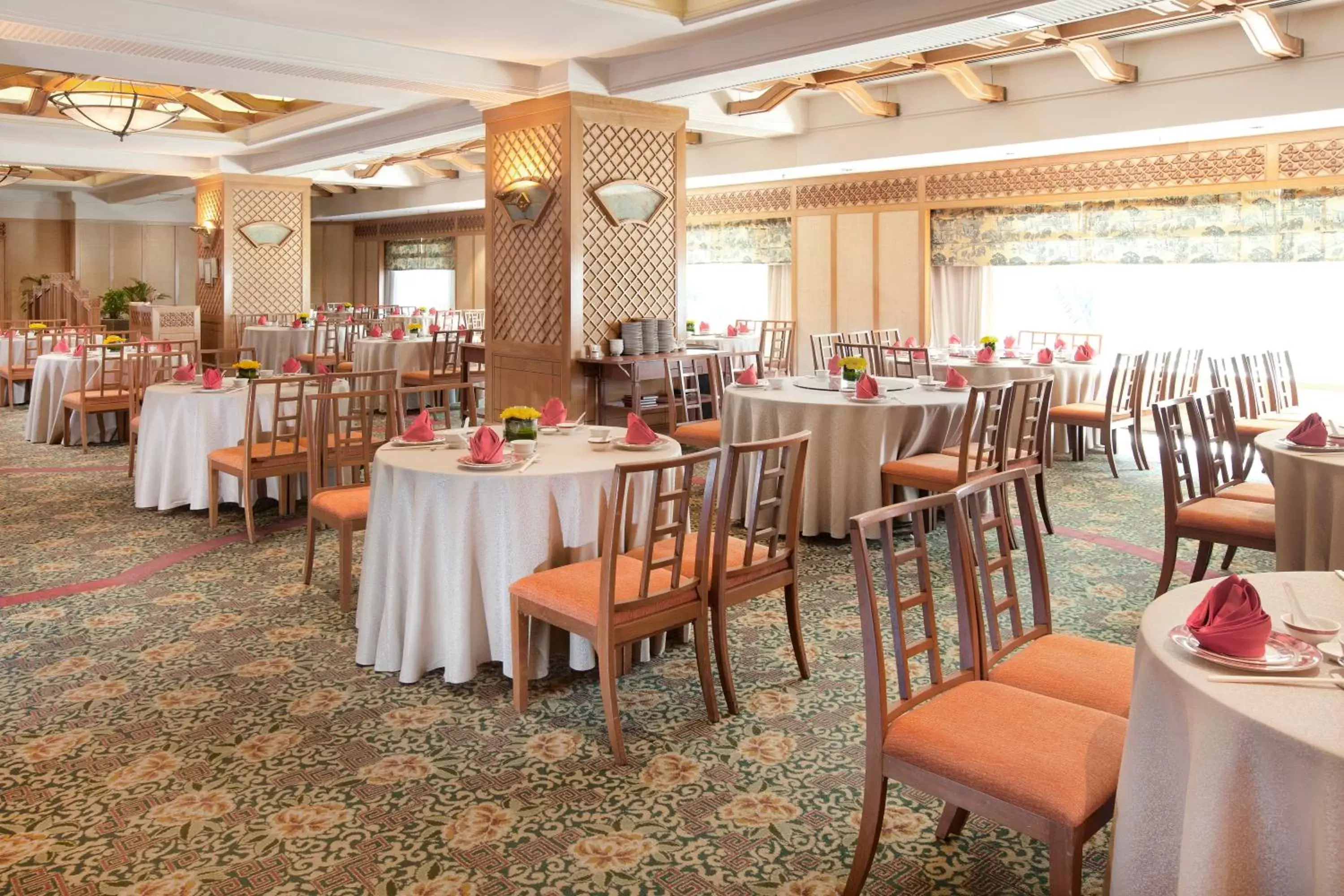 Restaurant/Places to Eat in Dorsett Grand Subang Hotel