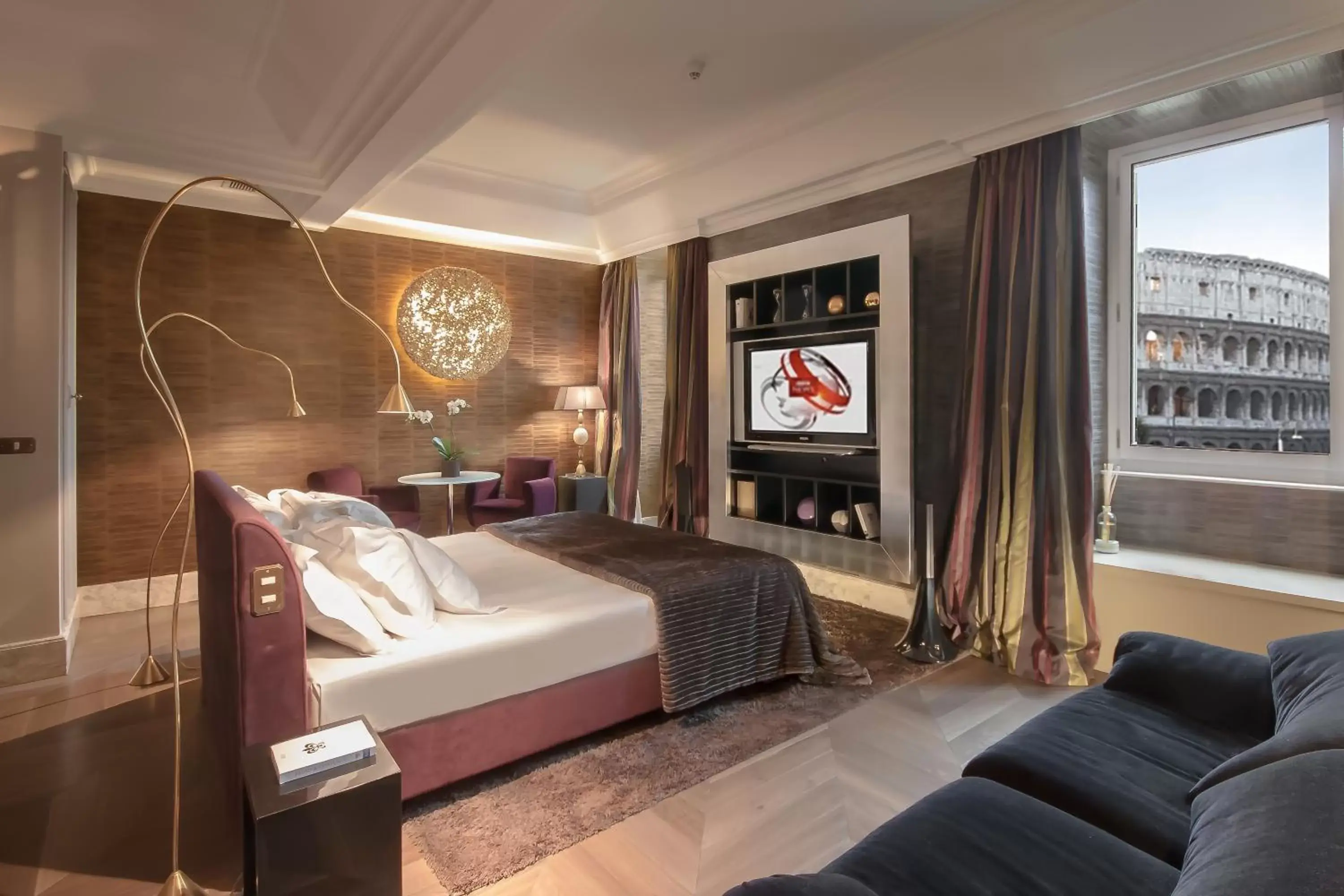 Photo of the whole room, Bed in Hotel Palazzo Manfredi – Small Luxury Hotels of the World