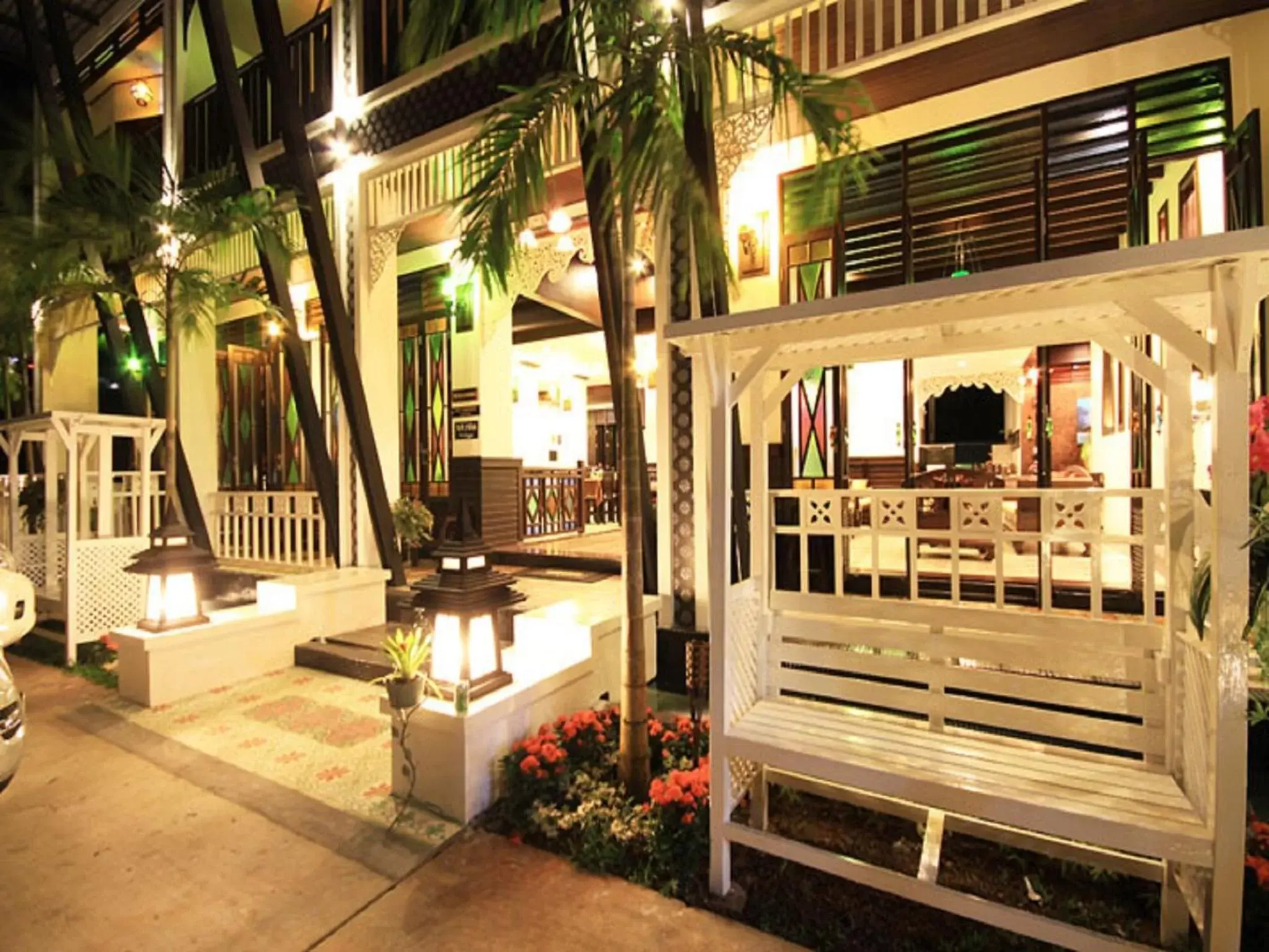 Facade/entrance in Dee Andaman Hotel