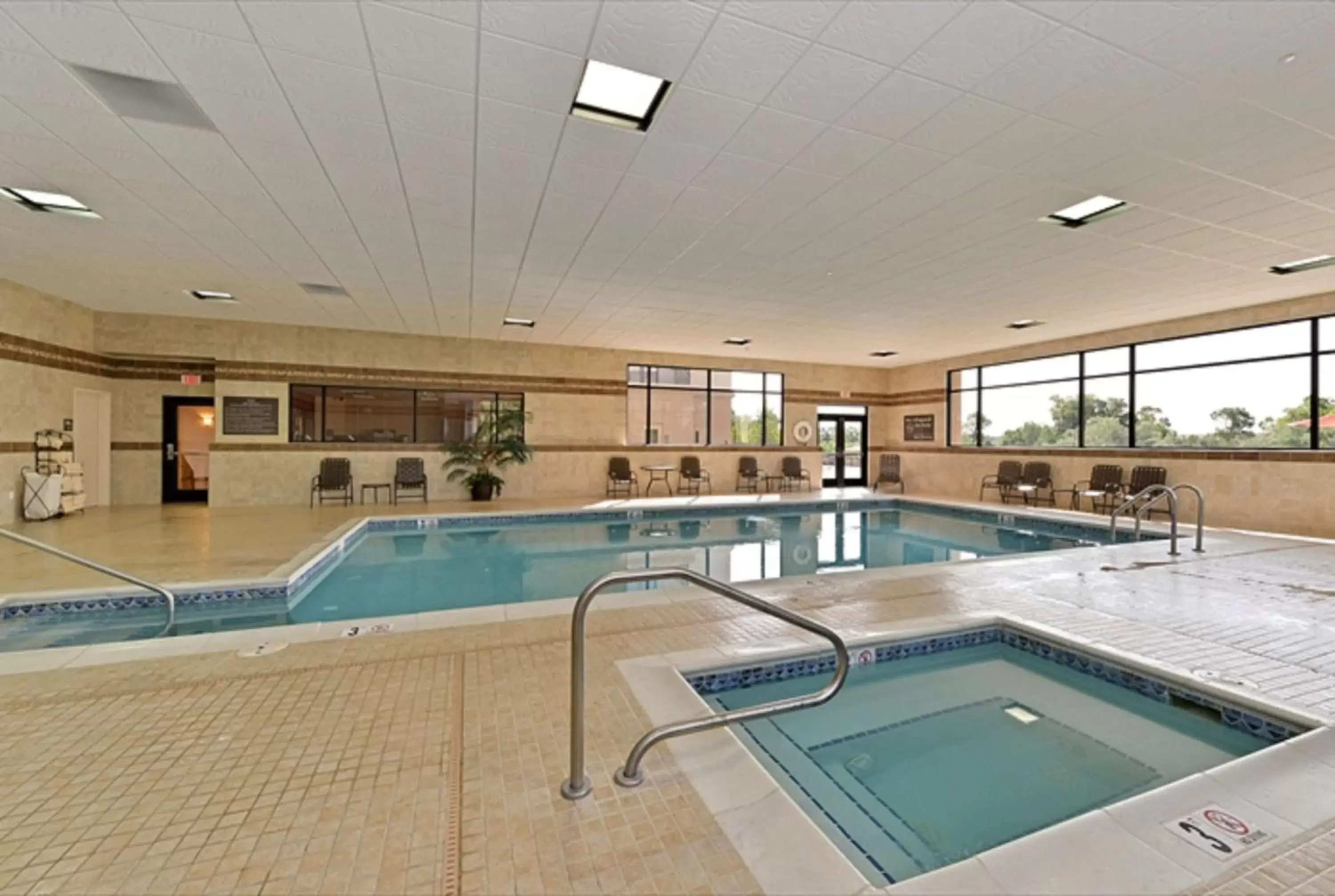 Pool view, Swimming Pool in Hampton Inn & Suites Buffalo