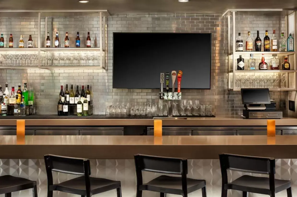 Restaurant/places to eat, Lounge/Bar in Hyatt House San Jose/Cupertino