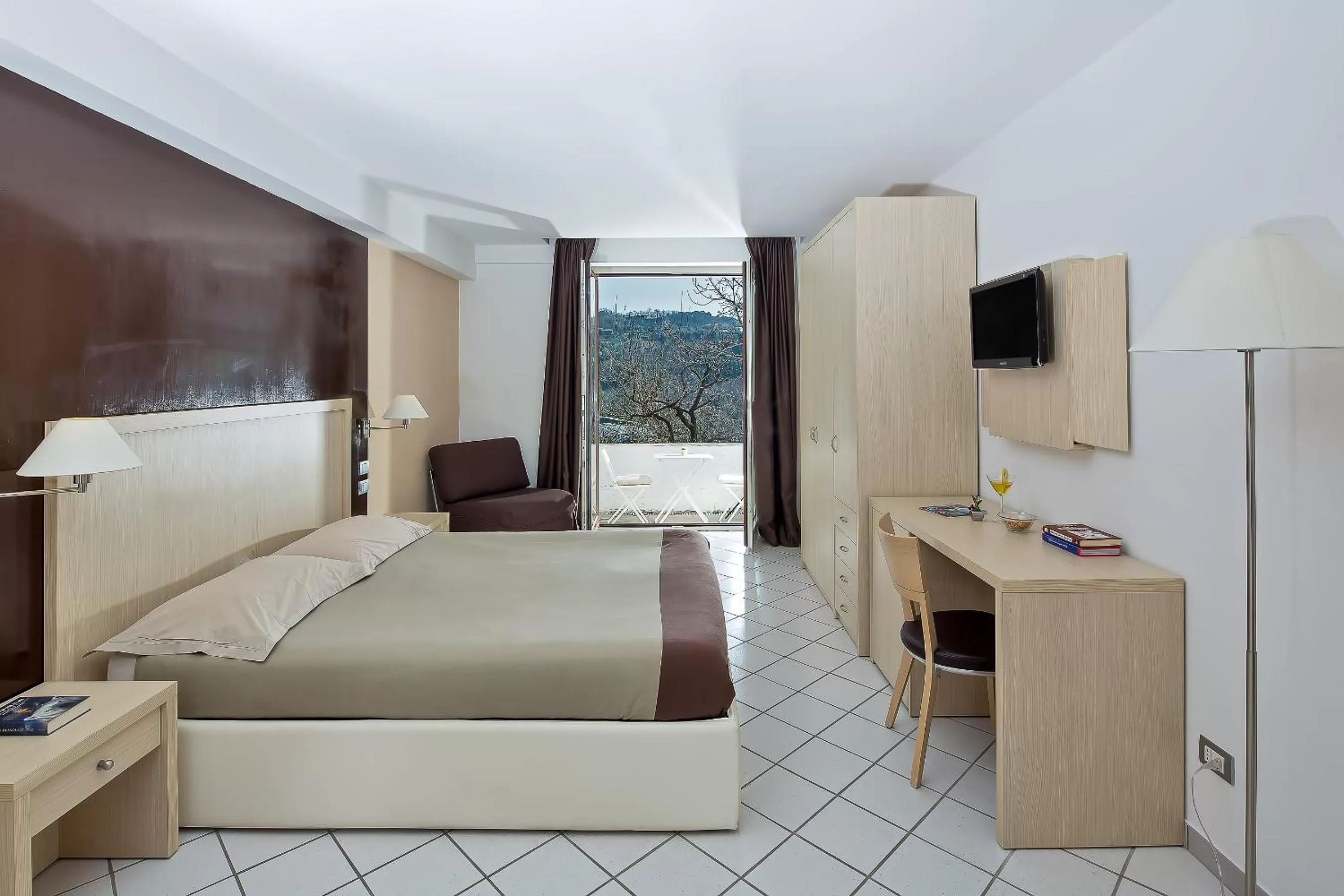 Bedroom, Bed in De Maria House