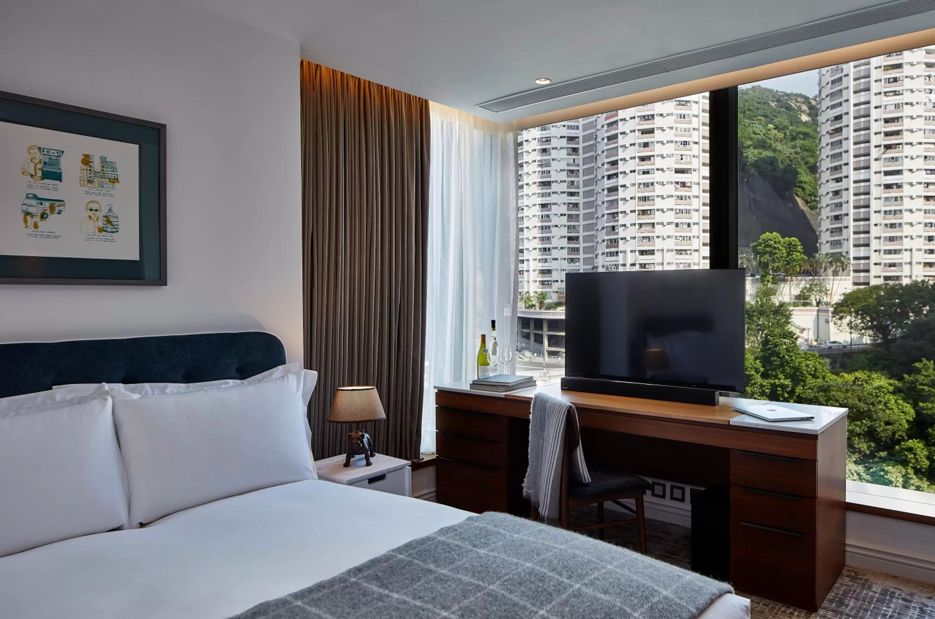 TV and multimedia, Bed in Little Tai Hang