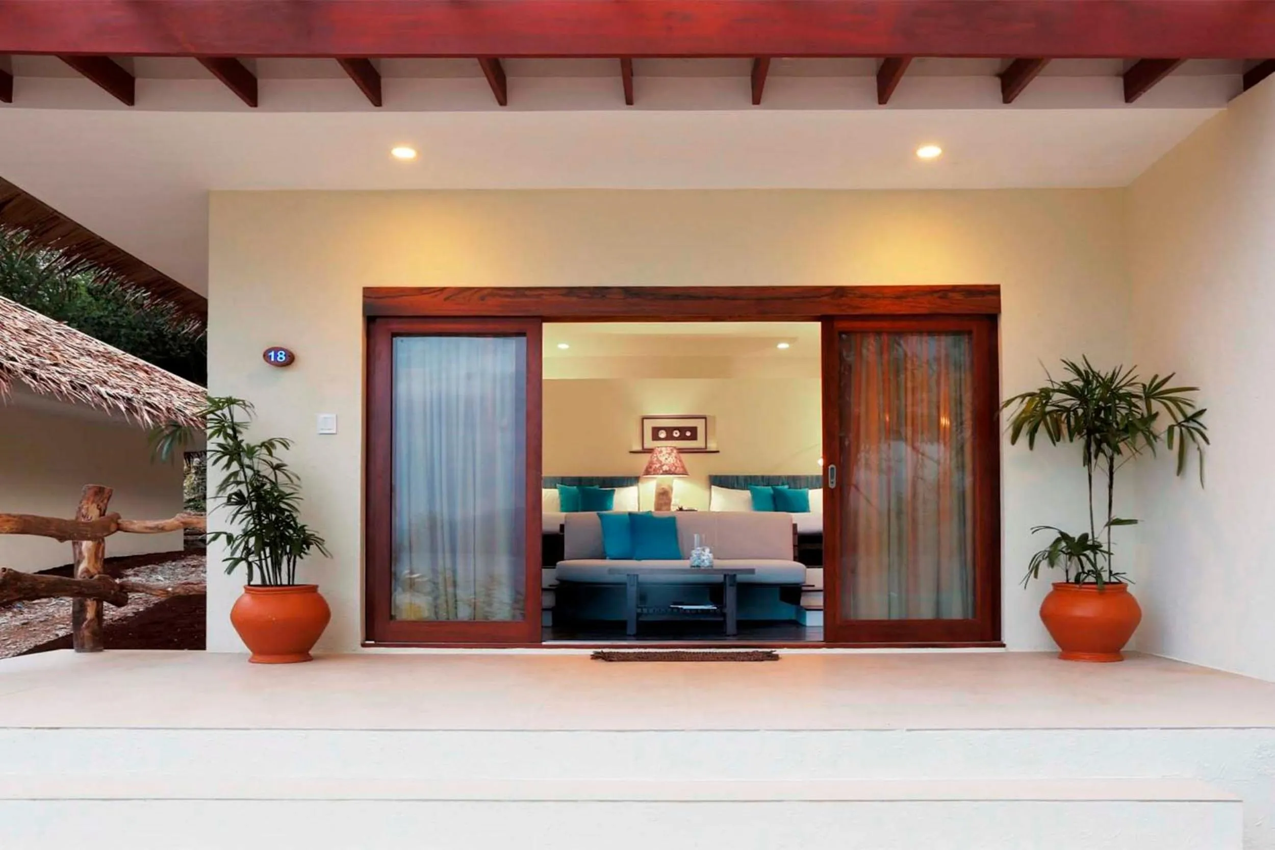 Photo of the whole room in Bluewater Sumilon Island Resort