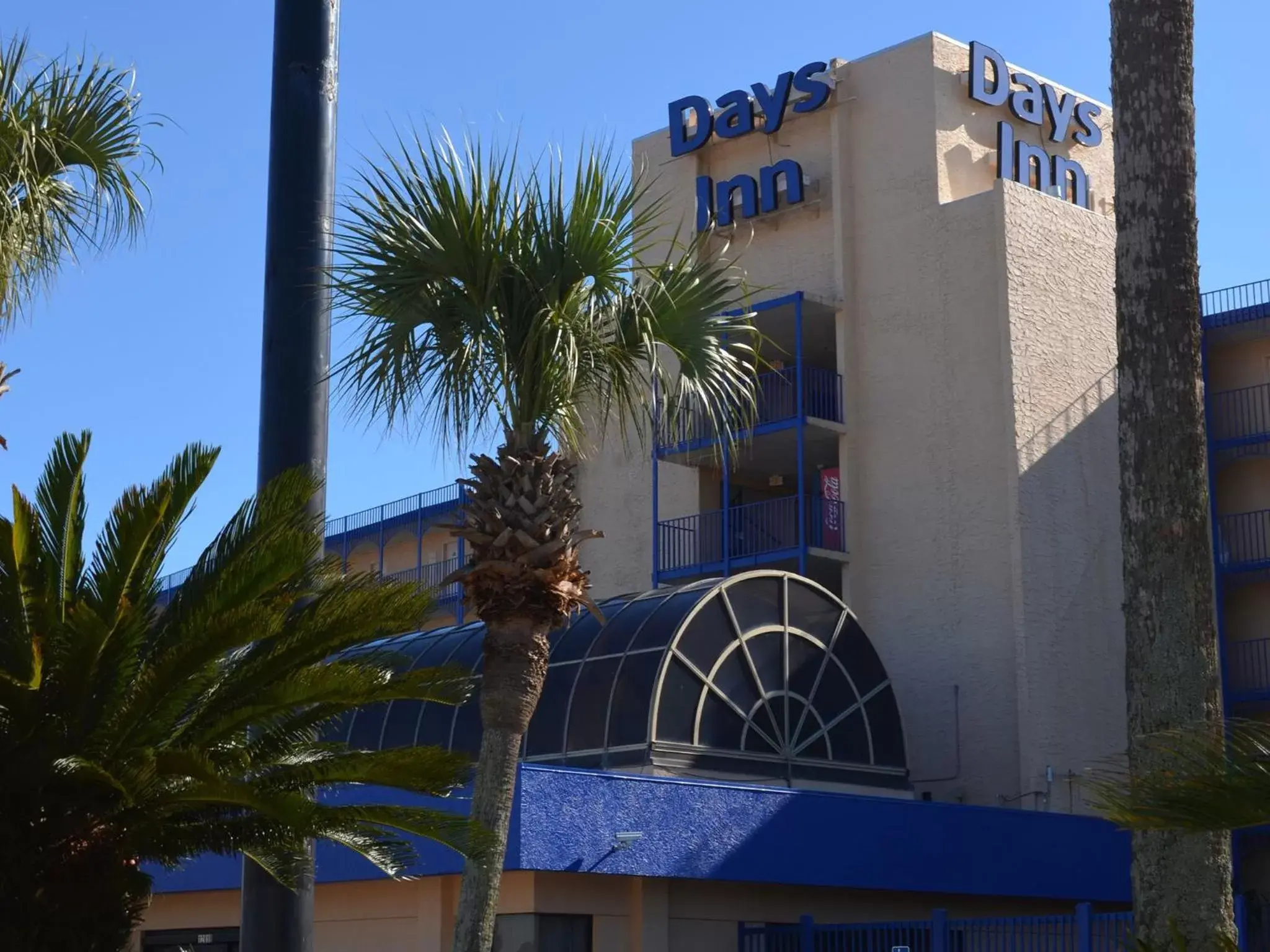 Facade/entrance, Property Building in Days Inn by Wyndham Panama City Beach/Ocean Front