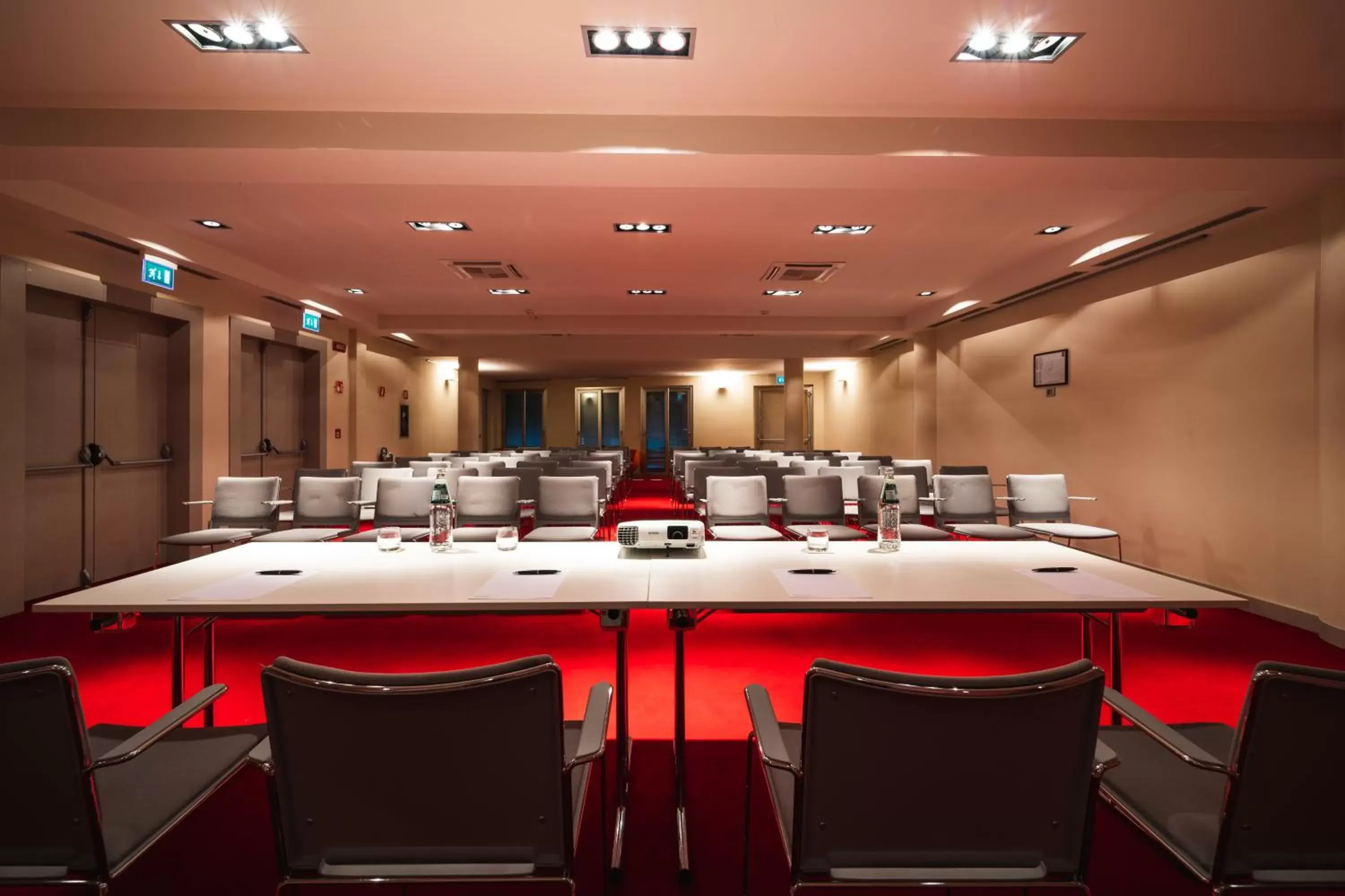 Meeting/conference room in Jazz Hotel