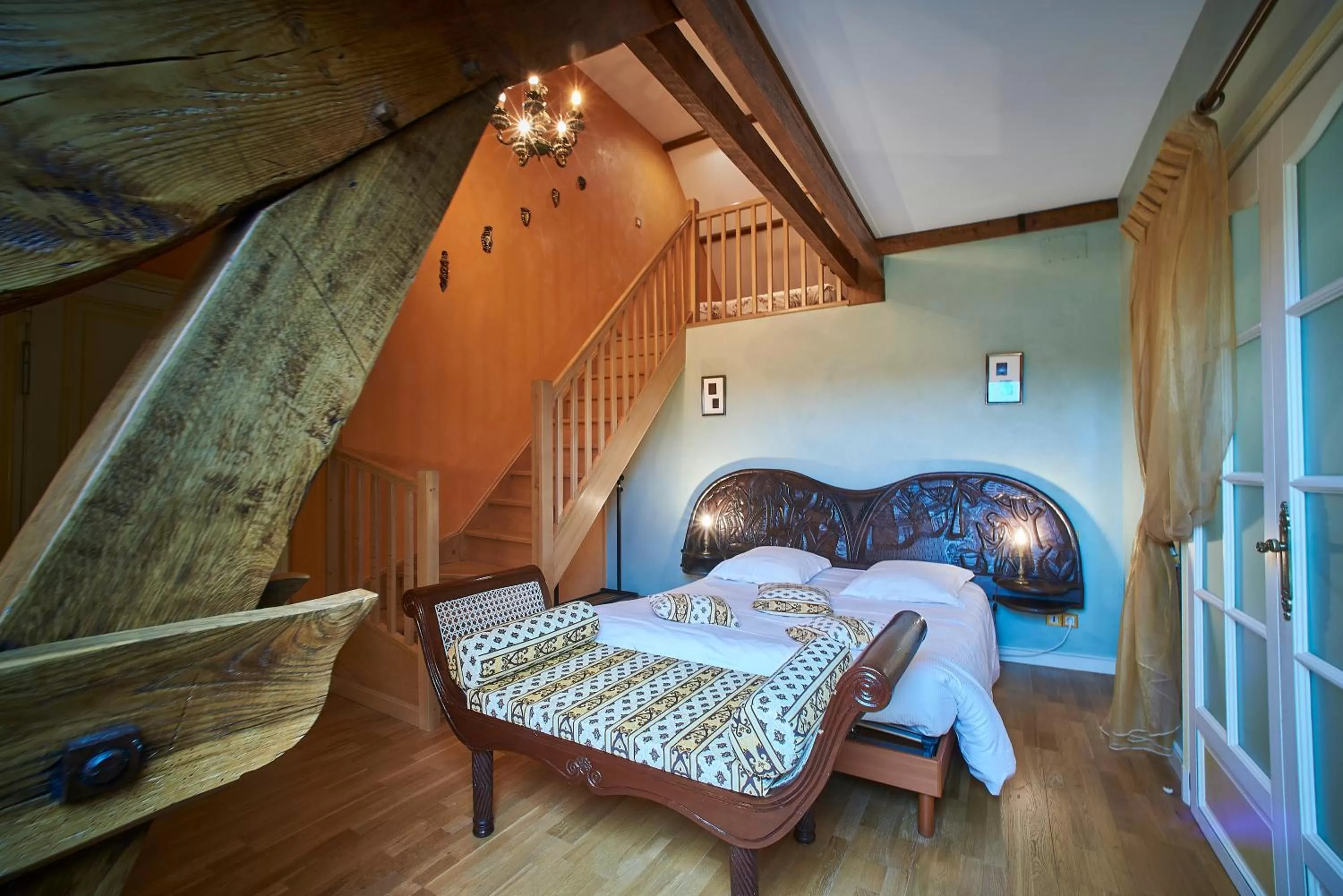 Photo of the whole room, Bed in Château de la Richerie - proche Puy du Fou