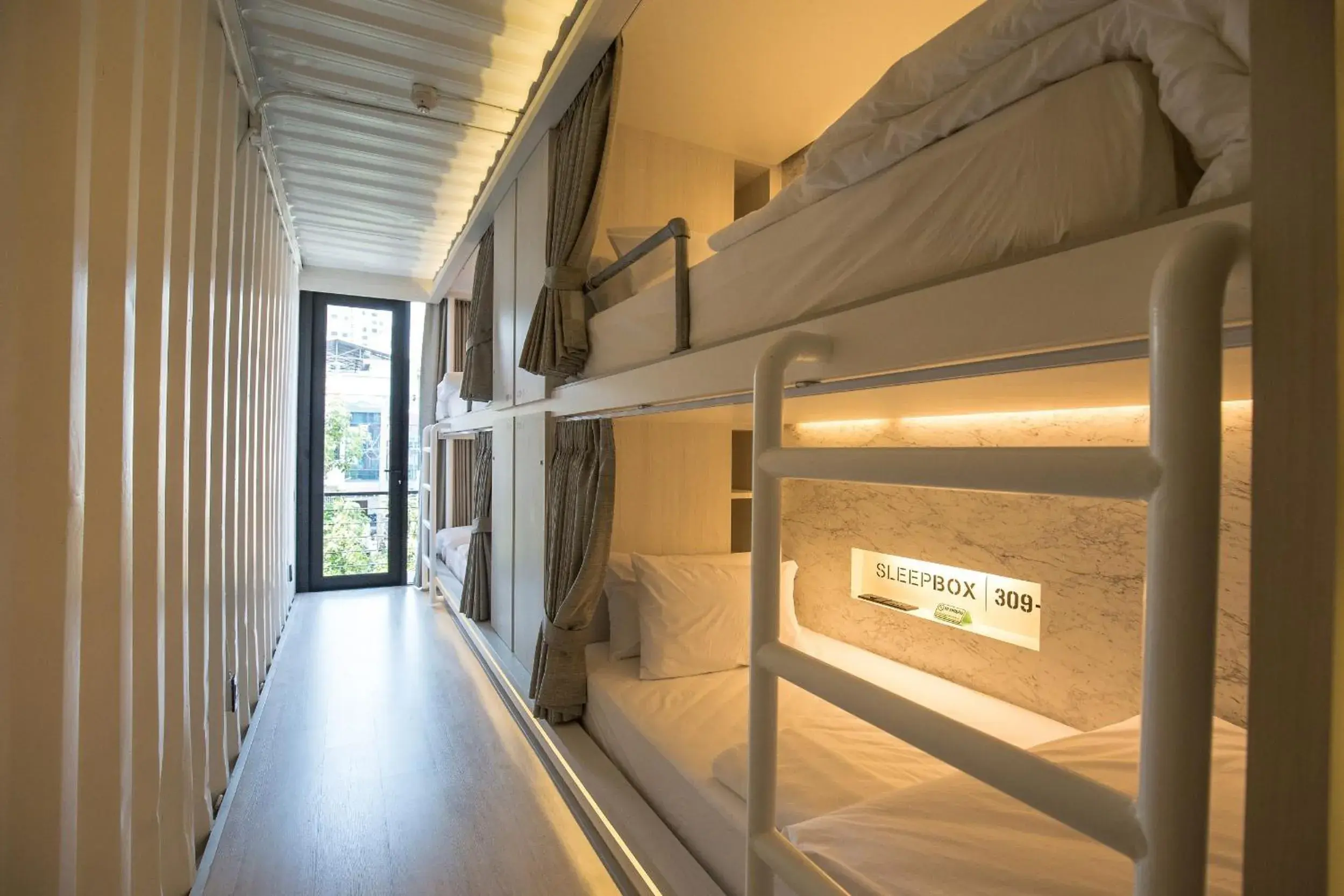 bunk bed, Bed in Sleep Box Hotel Sukhumvit 22 bunk bed, Bed in Sleep Box Hotel Sukhumvit 22