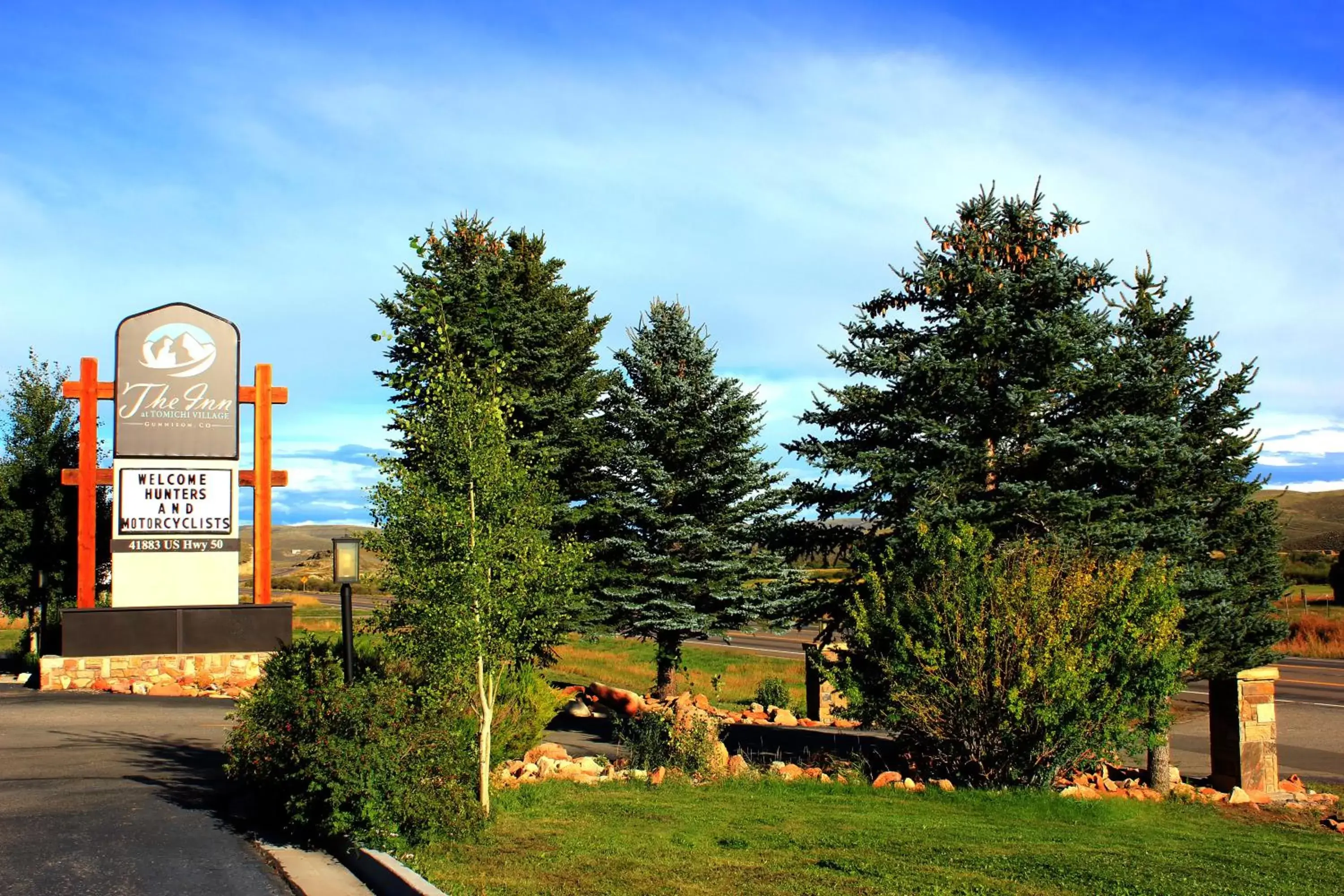 Property building in The Inn at Tomichi Village Property building in The Inn at Tomichi Village