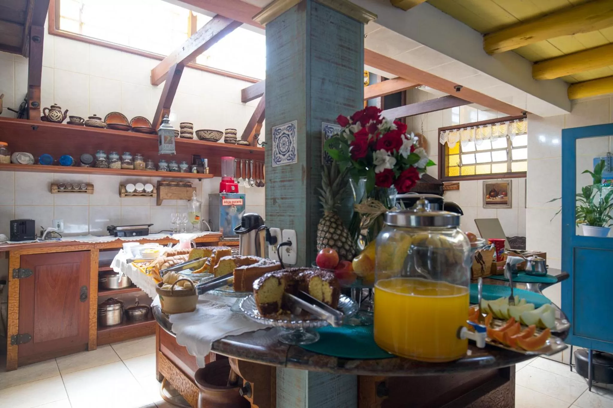 Breakfast, Restaurant/Places to Eat in Hotel Chácara das Flores