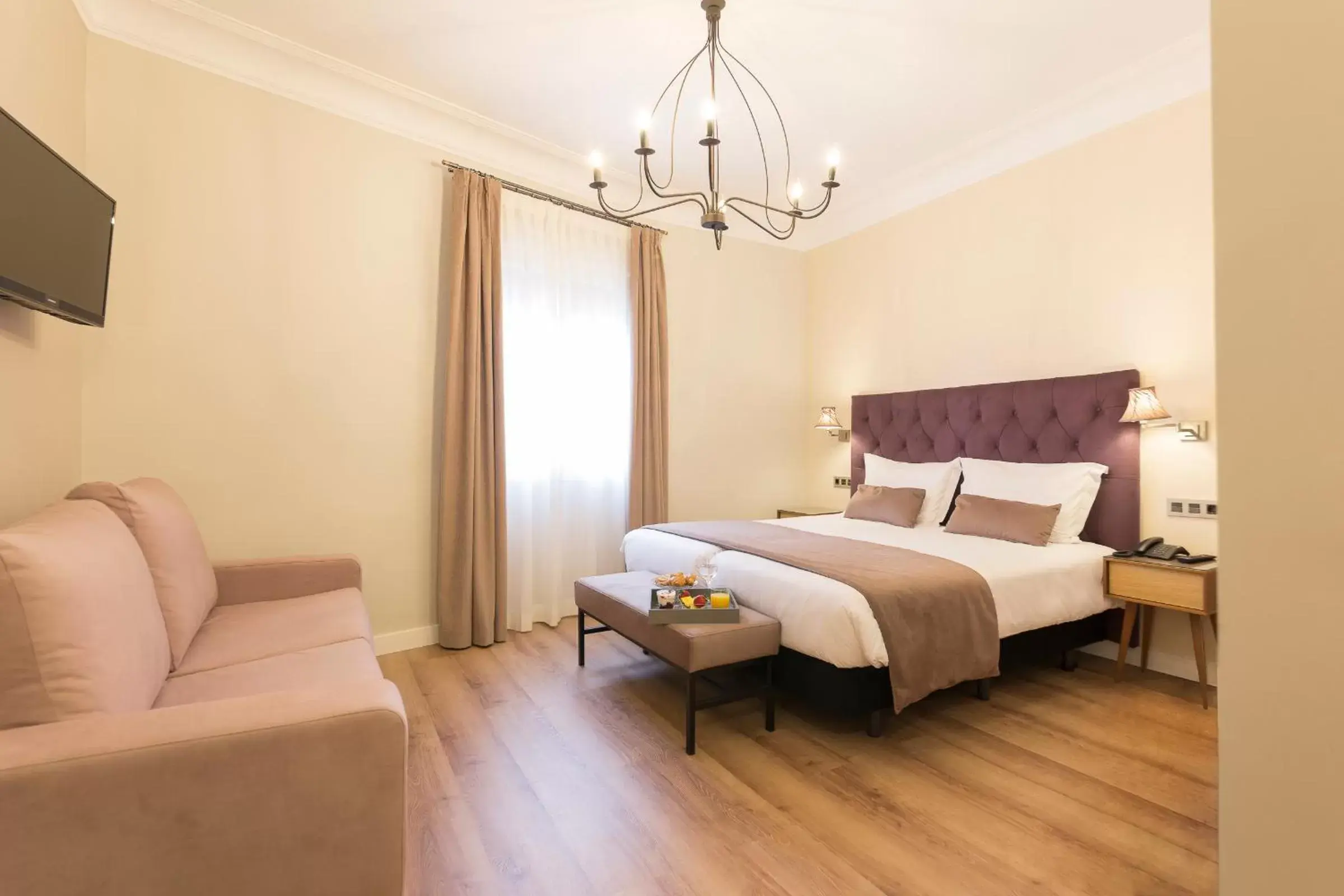 Bedroom, Bed in Real Segovia by Recordis Hotels