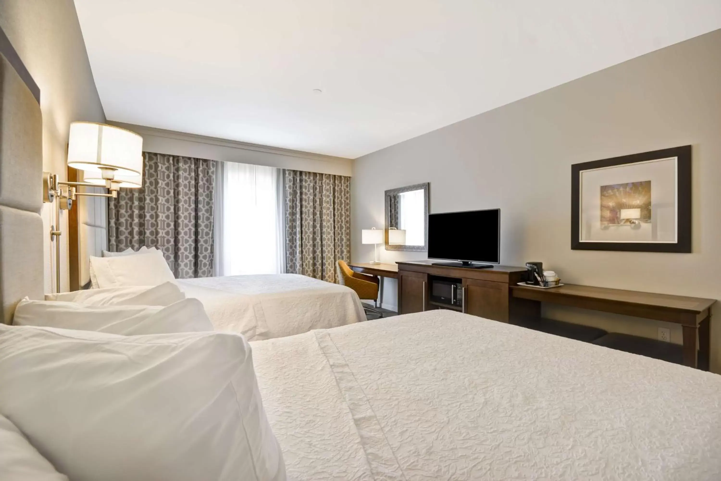 Bedroom, Bed in Hampton Inn & Suites Dallas/Plano-East