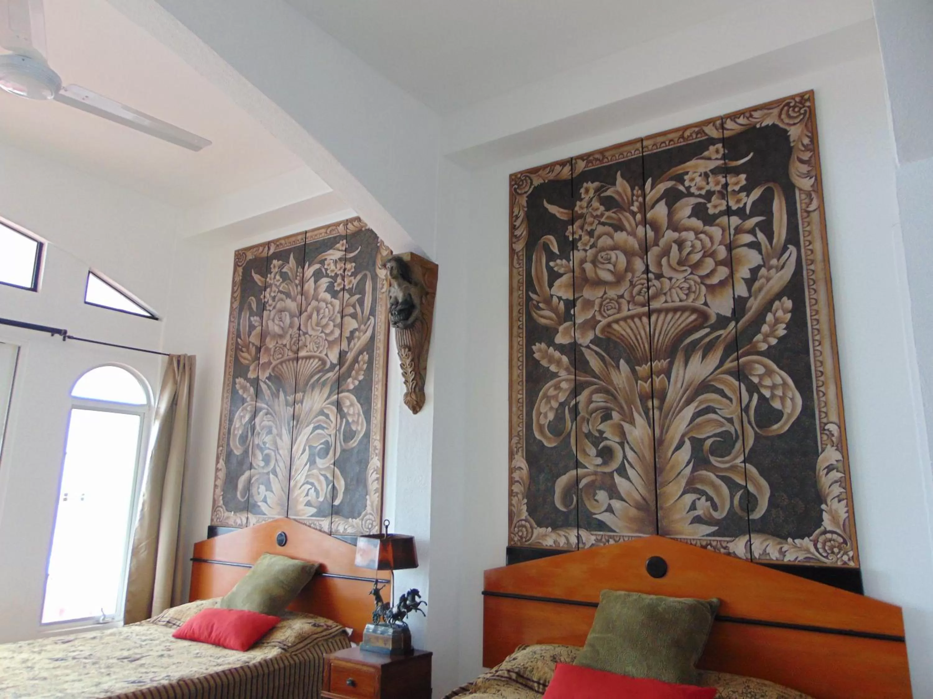 Photo of the whole room, Bed in Poco Cielo Hotel