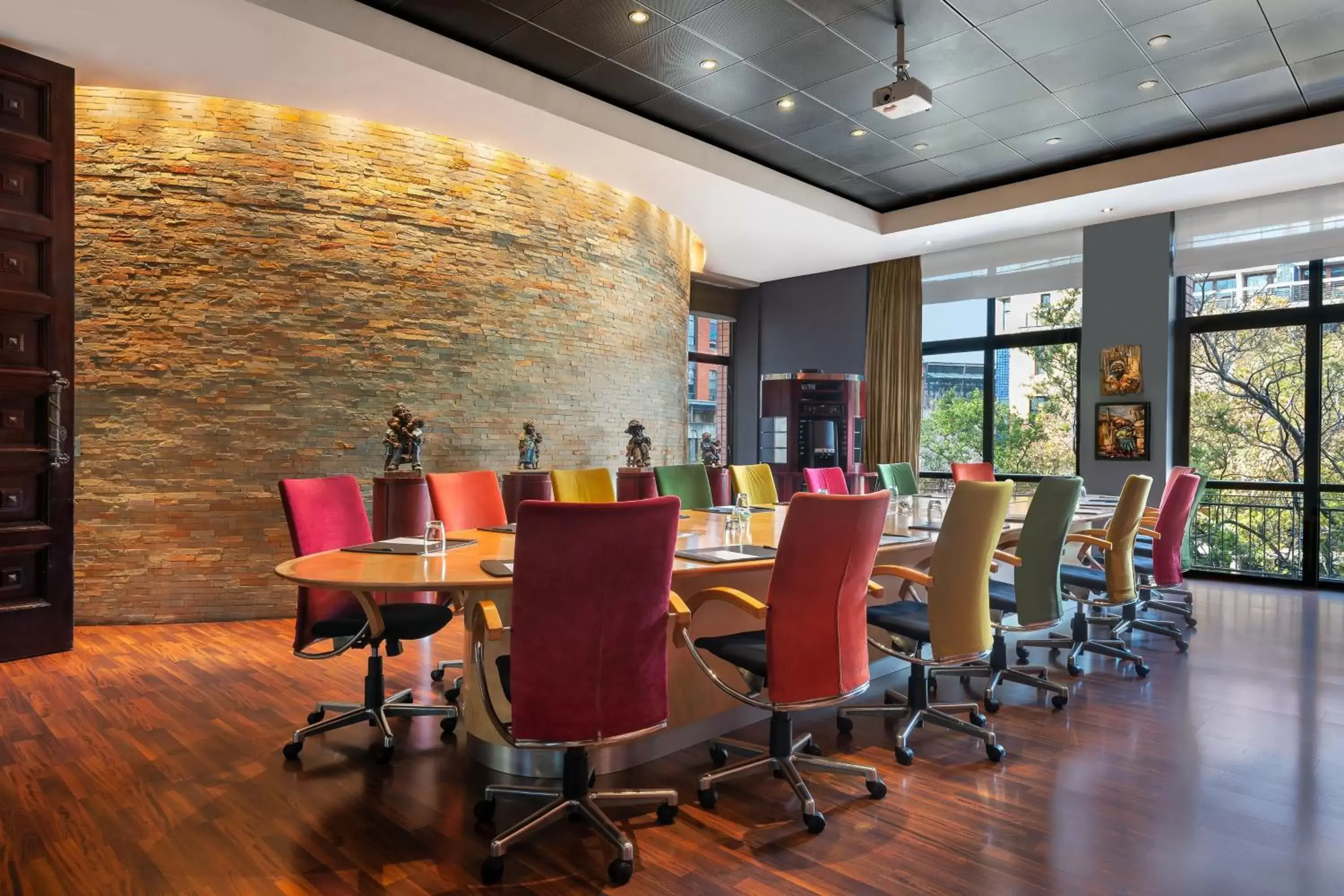 Meeting/conference room in African Pride Melrose Arch, Autograph Collection