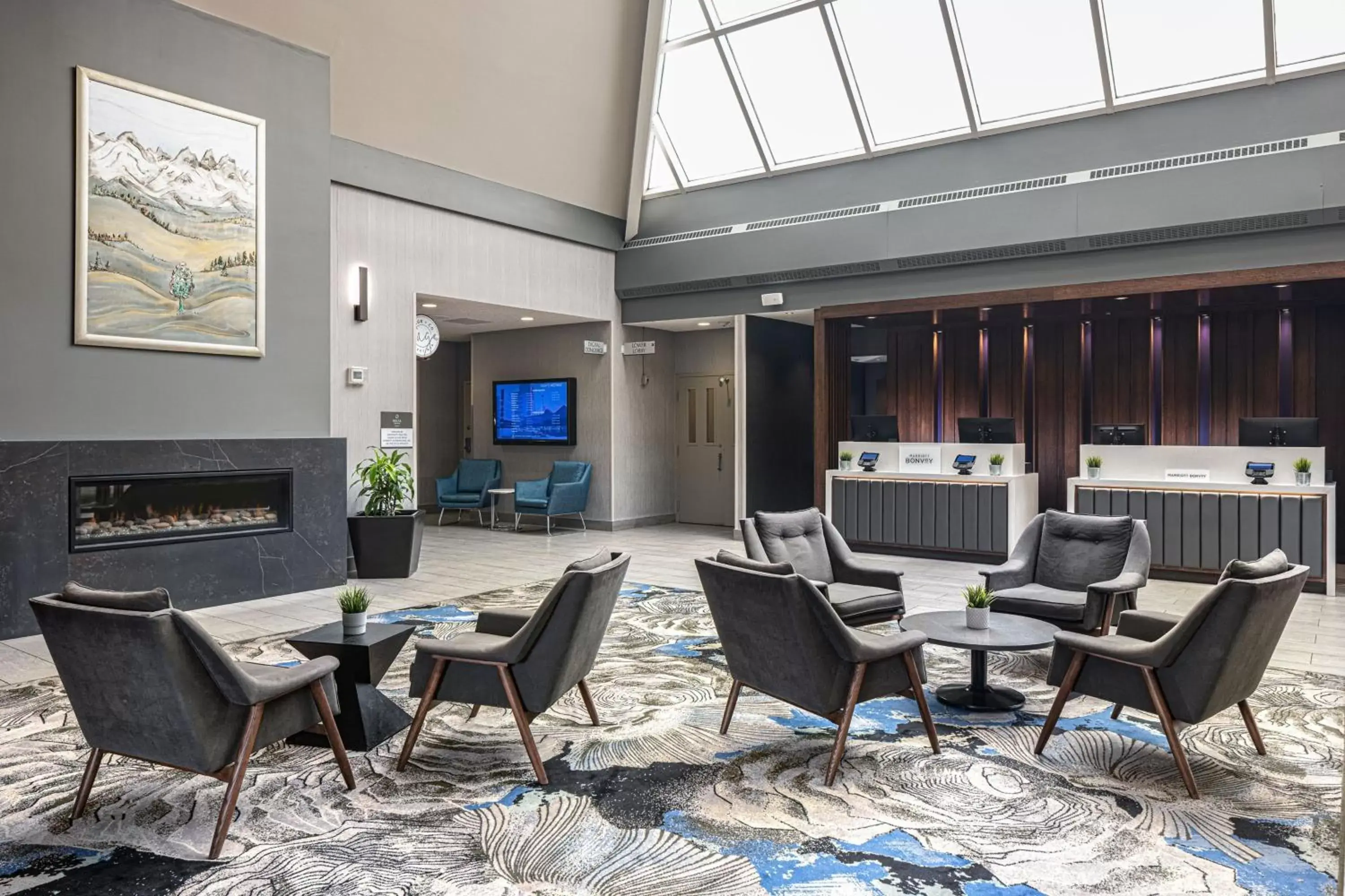 Lobby or reception in Delta Hotels by Marriott Calgary South