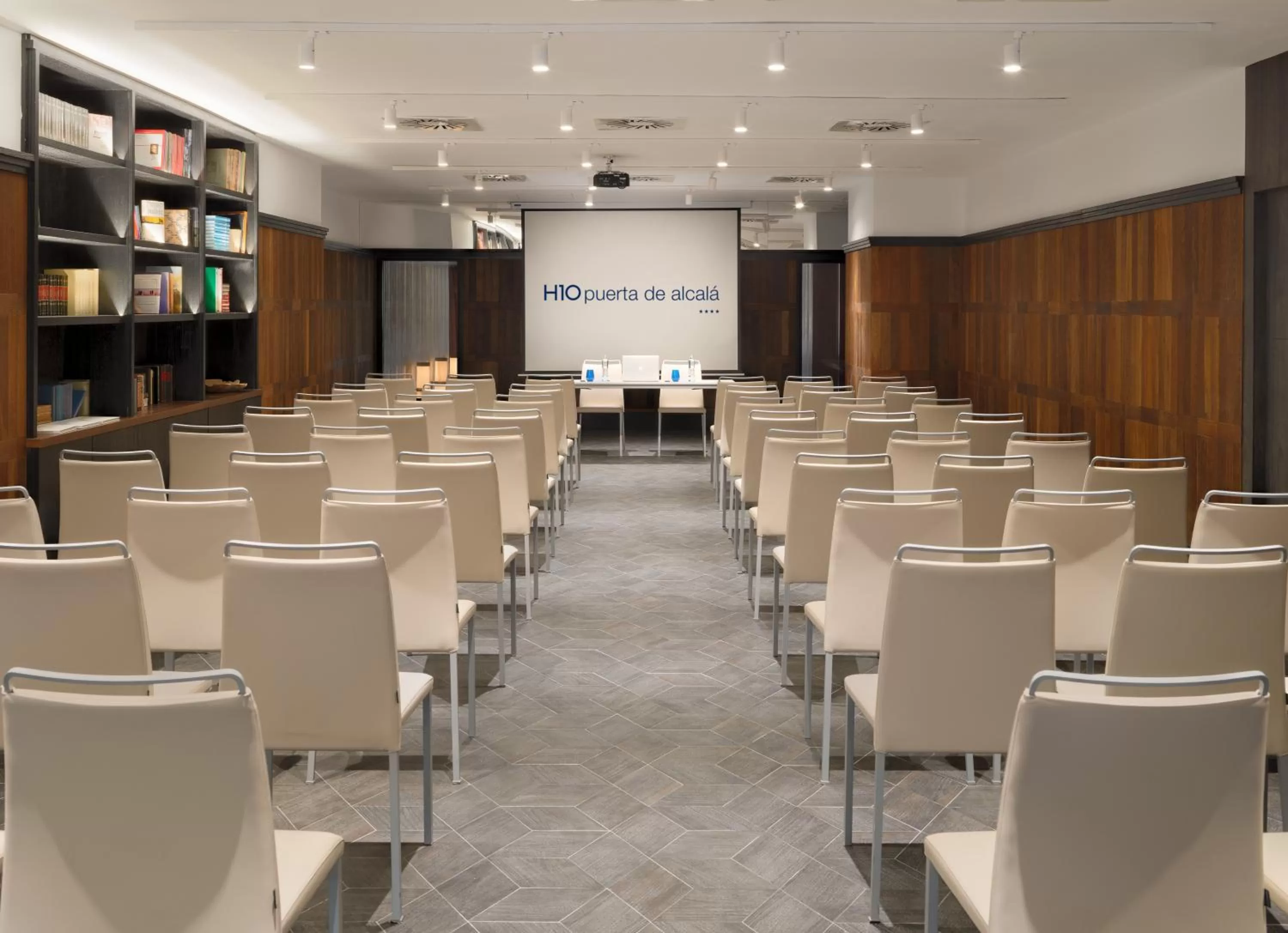 Banquet/Function facilities in H10 Puerta de Alcalá 4 Sup