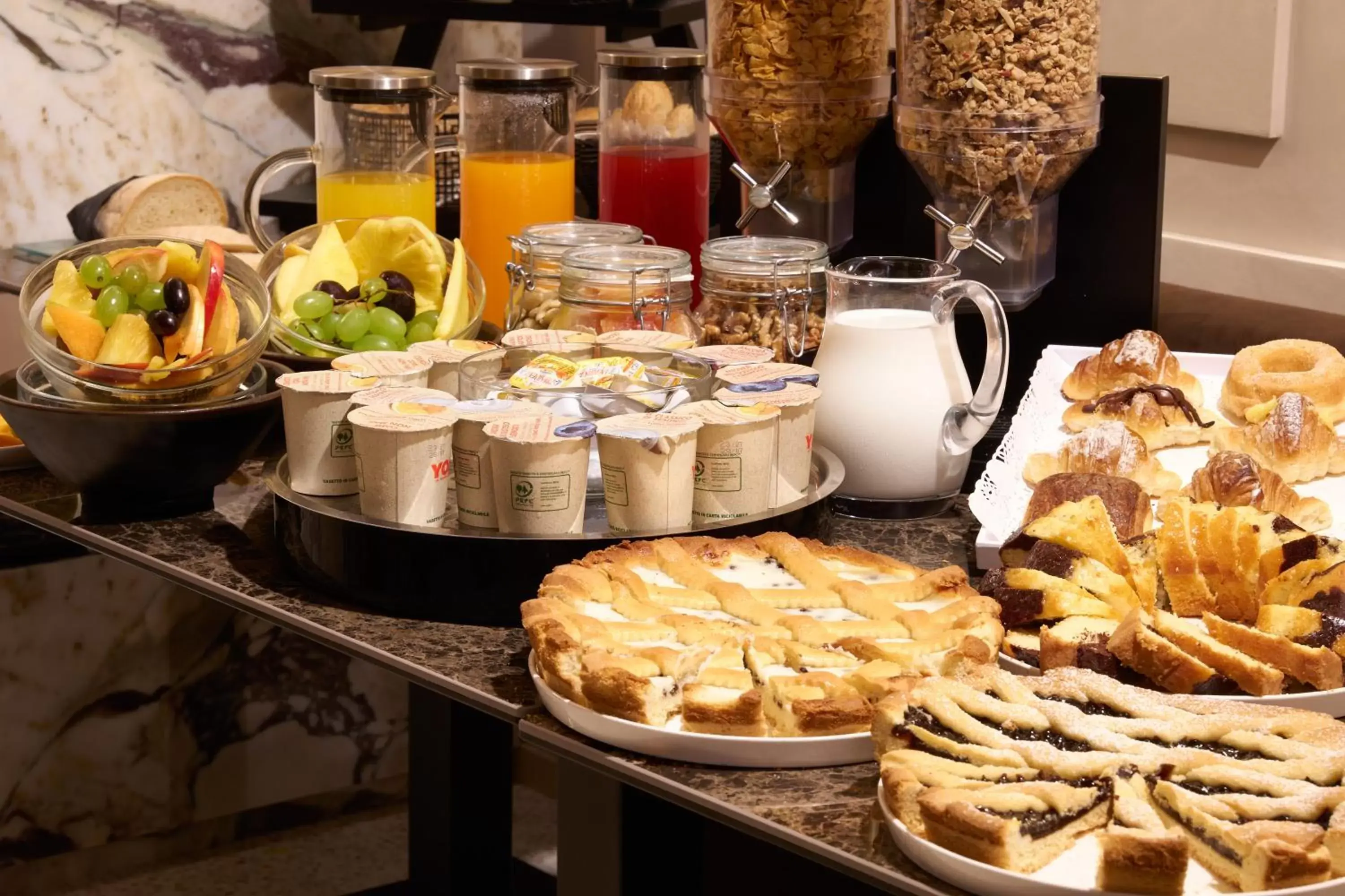Buffet breakfast in Borghese Contemporary Hotel