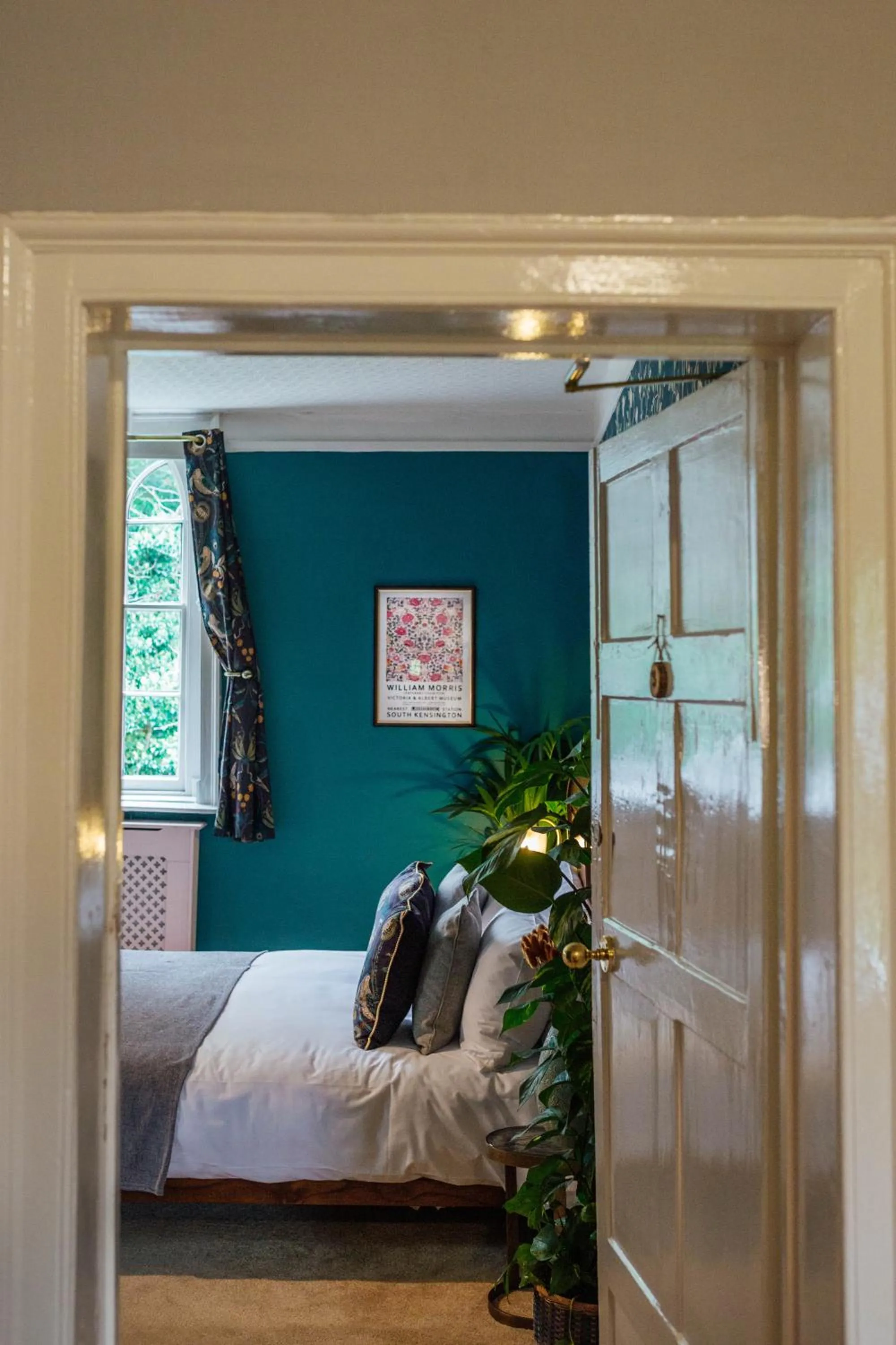 Bed in Old Rectory House, Redditch
