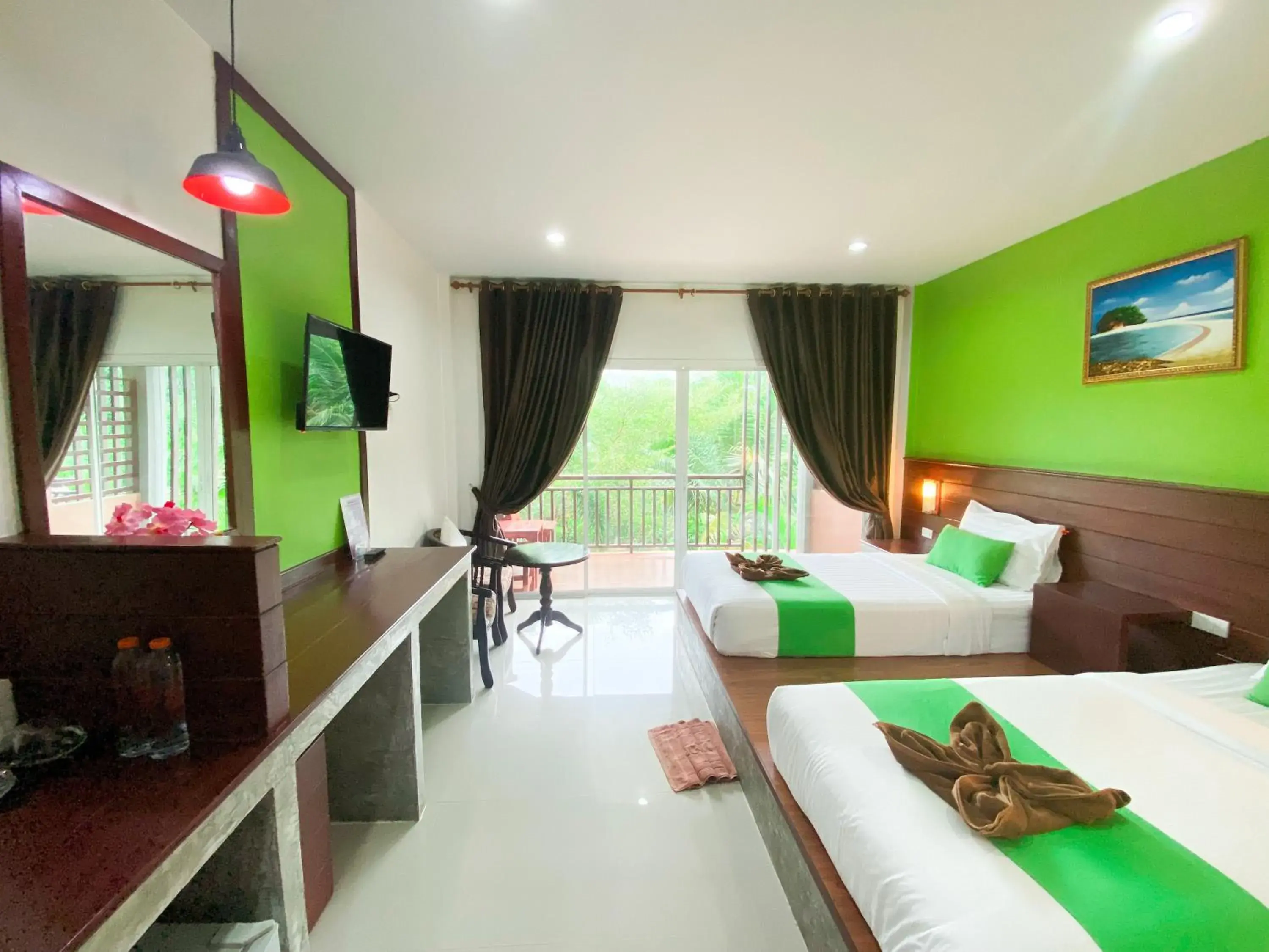 Bed in Hatzanda Lanta Resort - SHA Extra Plus