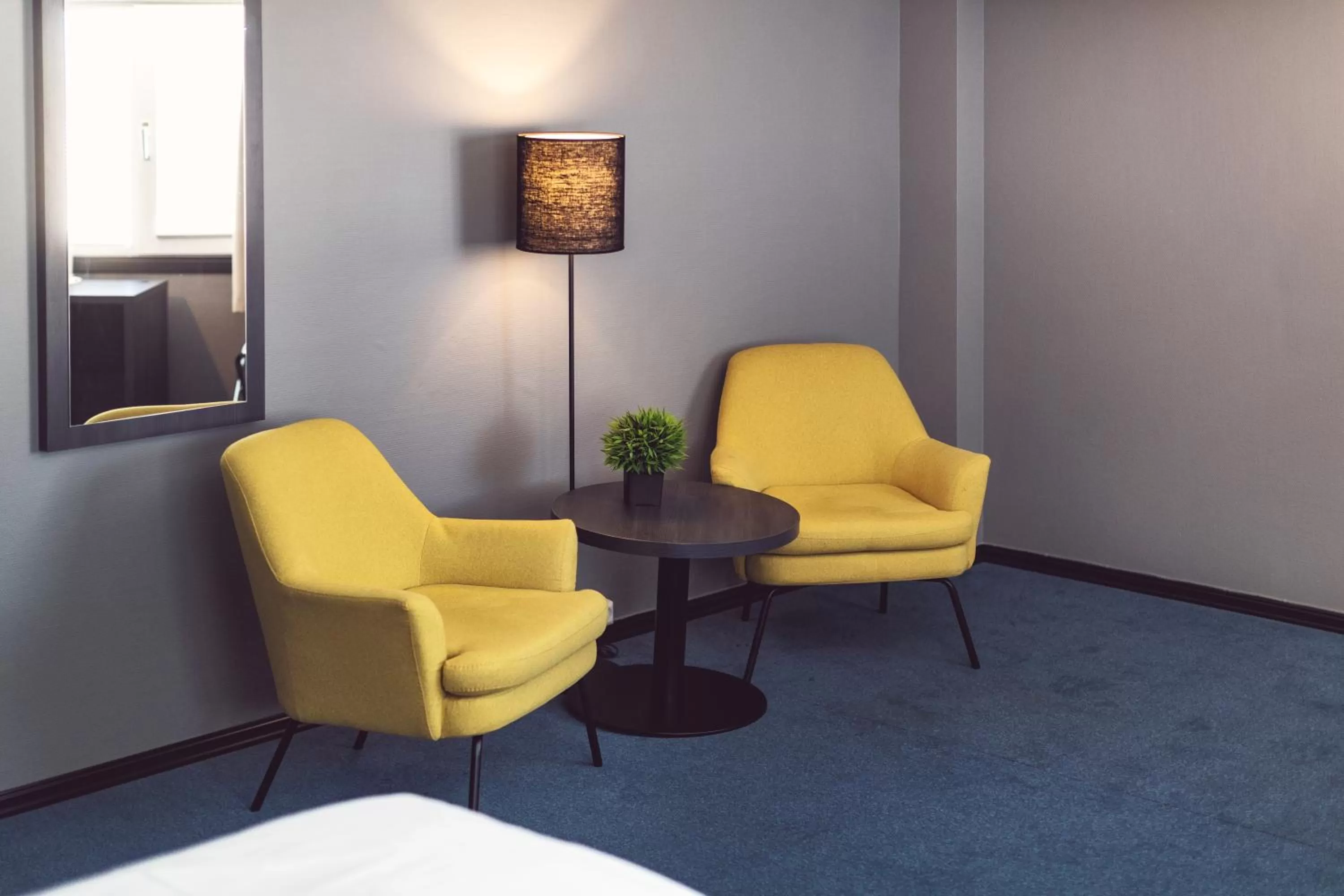 Seating area in Hotel Haugesund