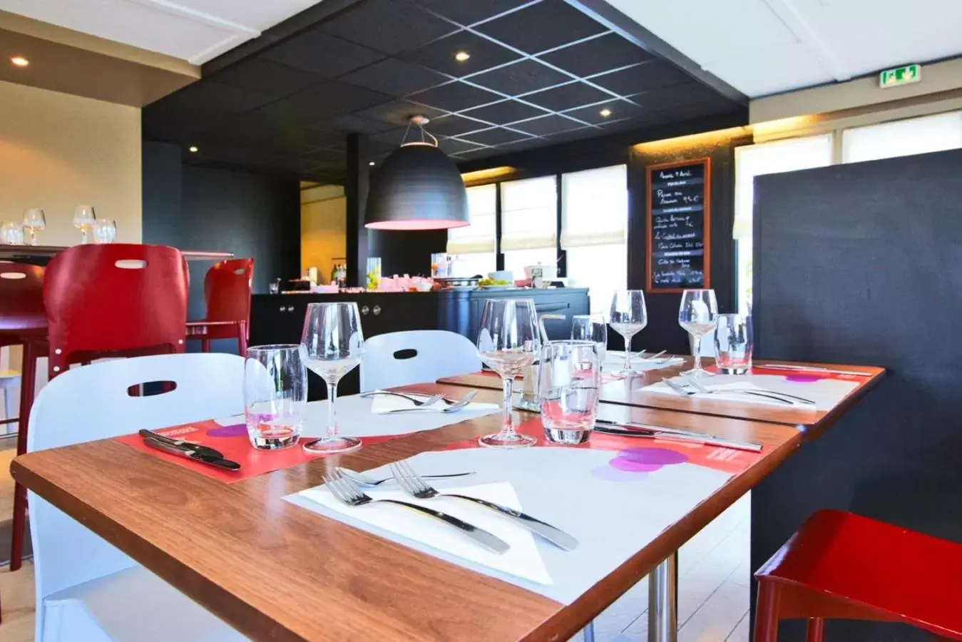 Restaurant/Places to Eat in Campanile Bordeaux Sud - Gradignan-Talence