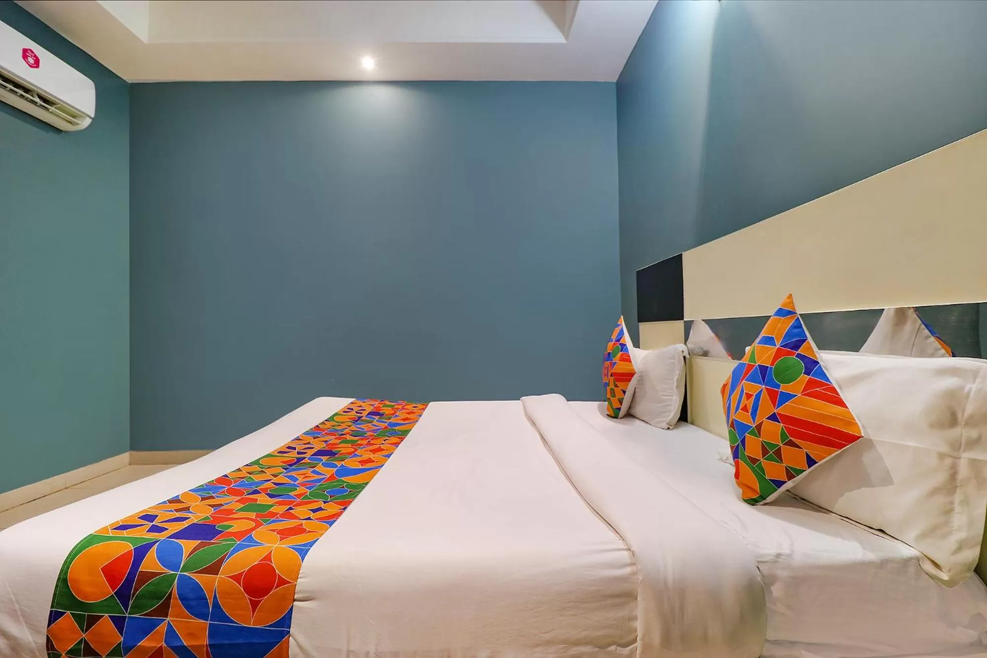 Bedroom, Bed in FabHotel Maxx Inn