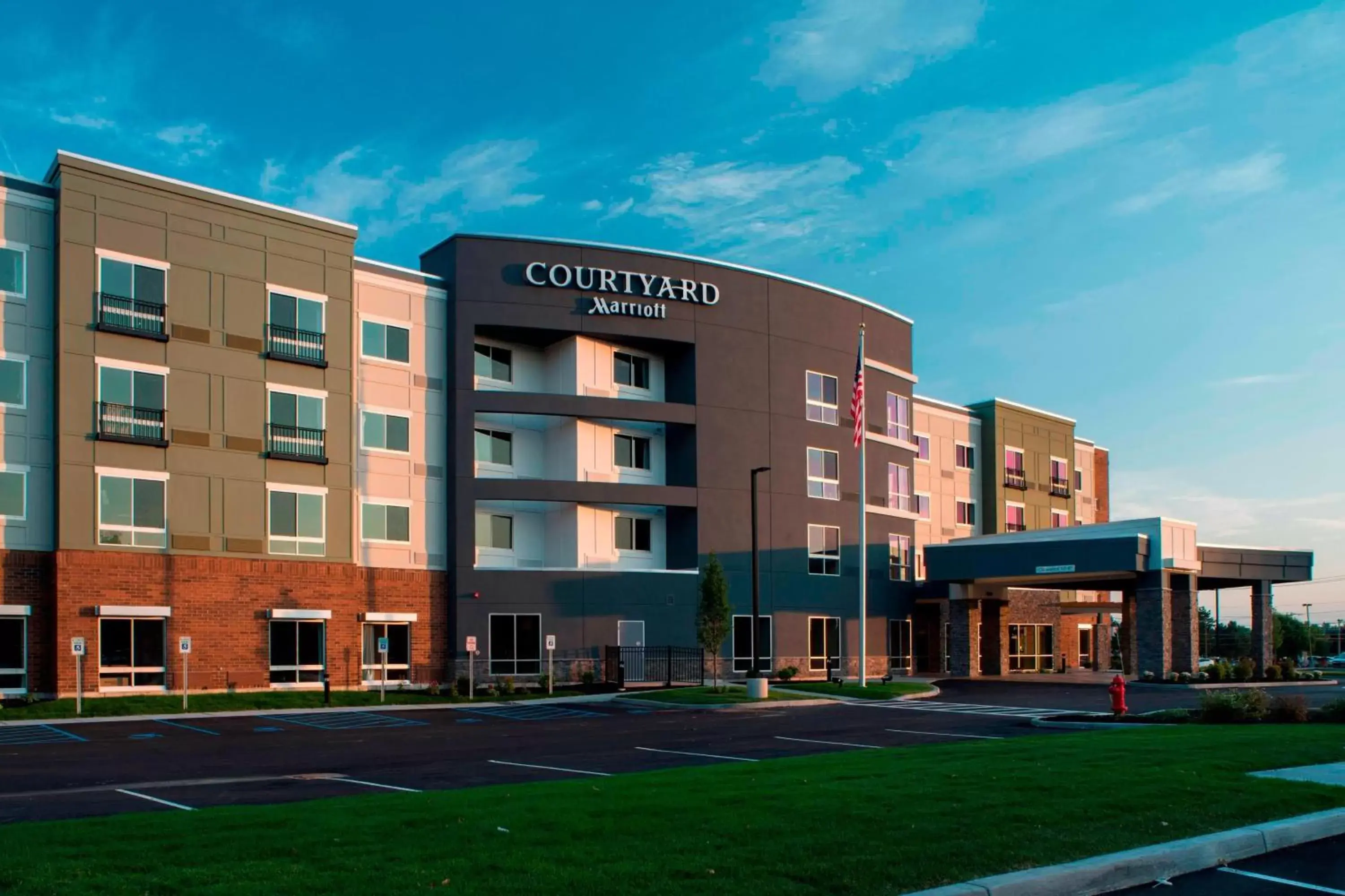 Property Building in Courtyard by Marriott Albany Clifton Park