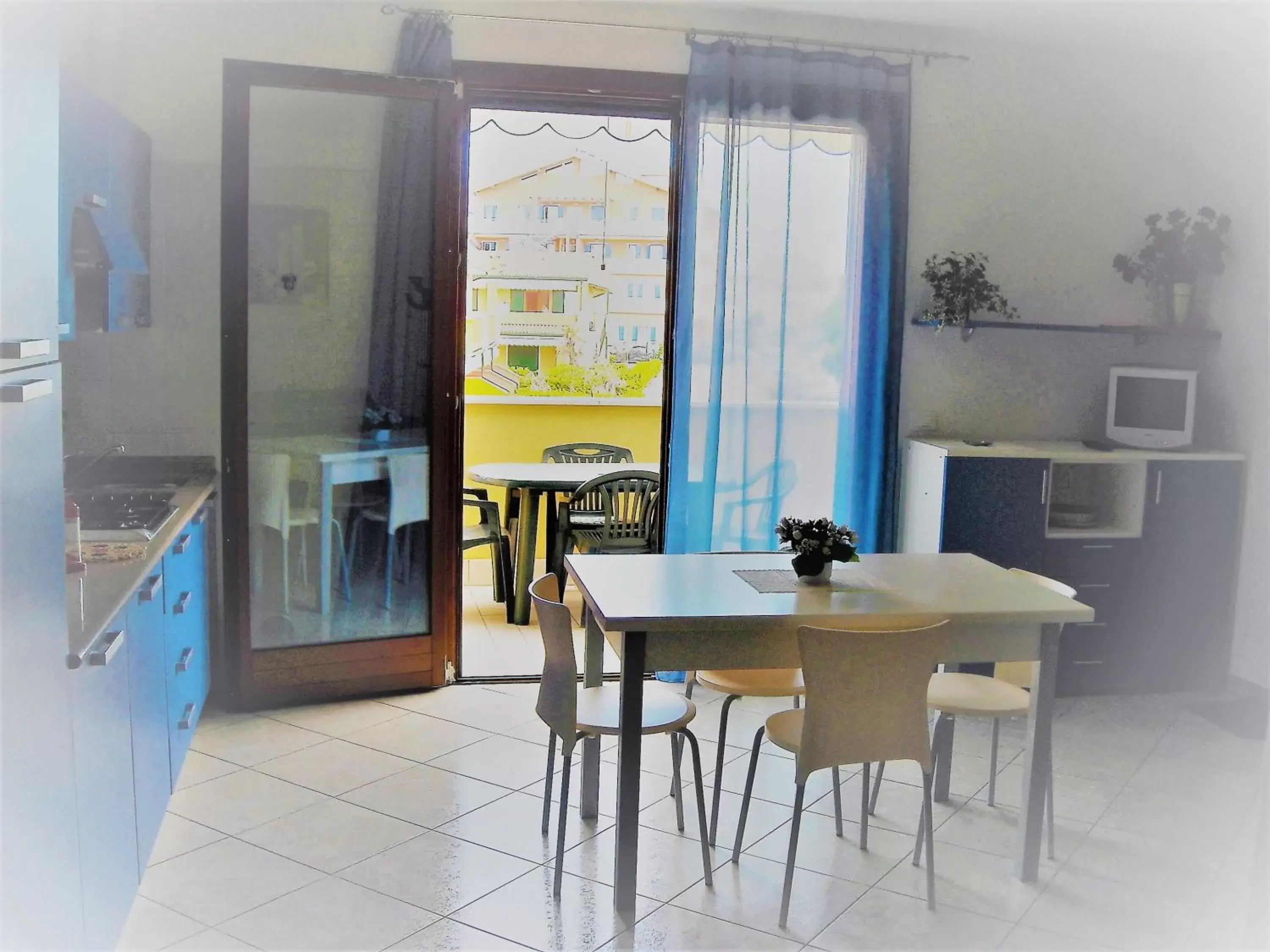 Dining Area in Villaggio dei Fiori Apart- Hotel 3 Stars - Family Resort