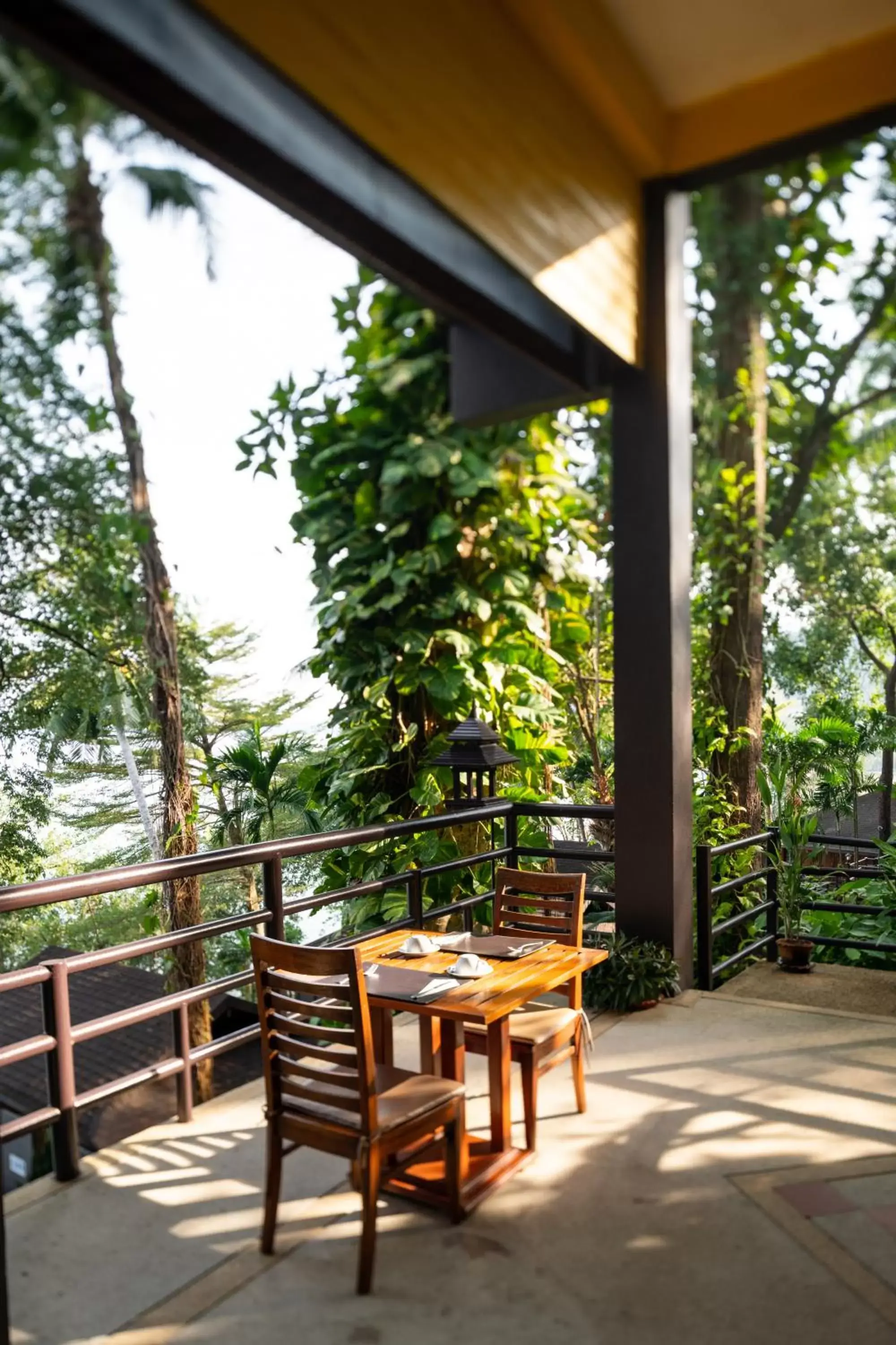 Restaurant/places to eat in Baan Krating Khao Lak Resort - SHA plus