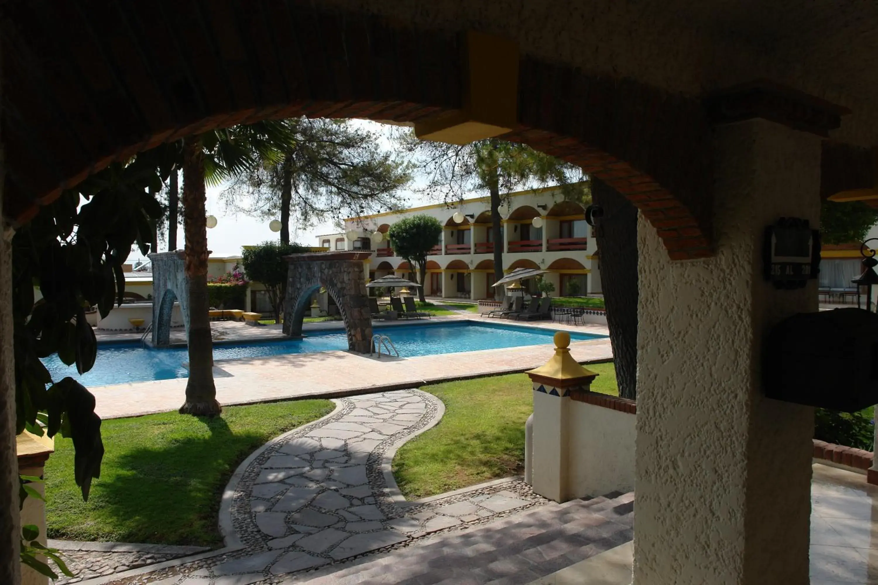 Garden, Swimming Pool in Imperio De Angeles