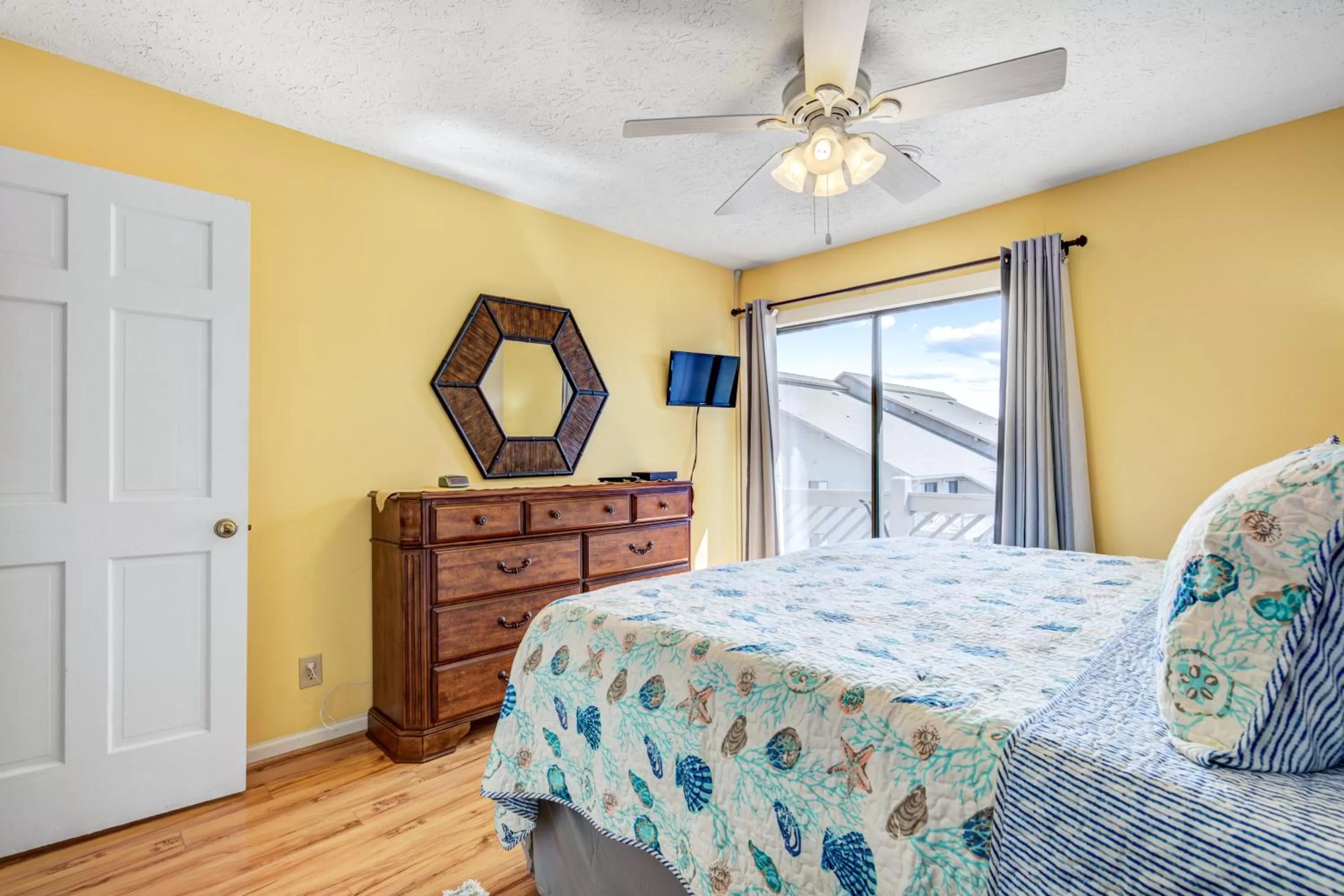 Shipwatch Pointe I - F316