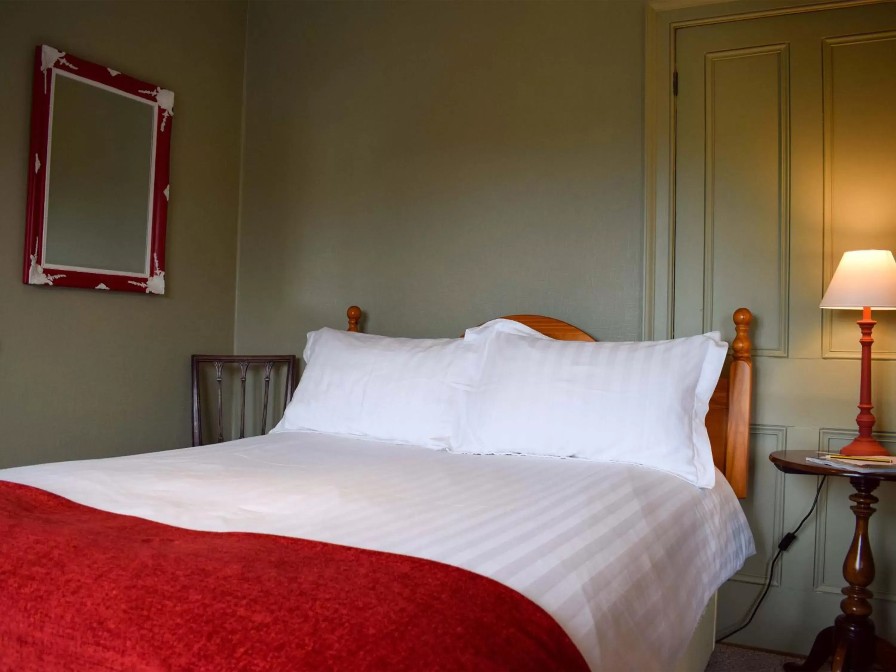 Bedroom, Bed in Elloe Lodge