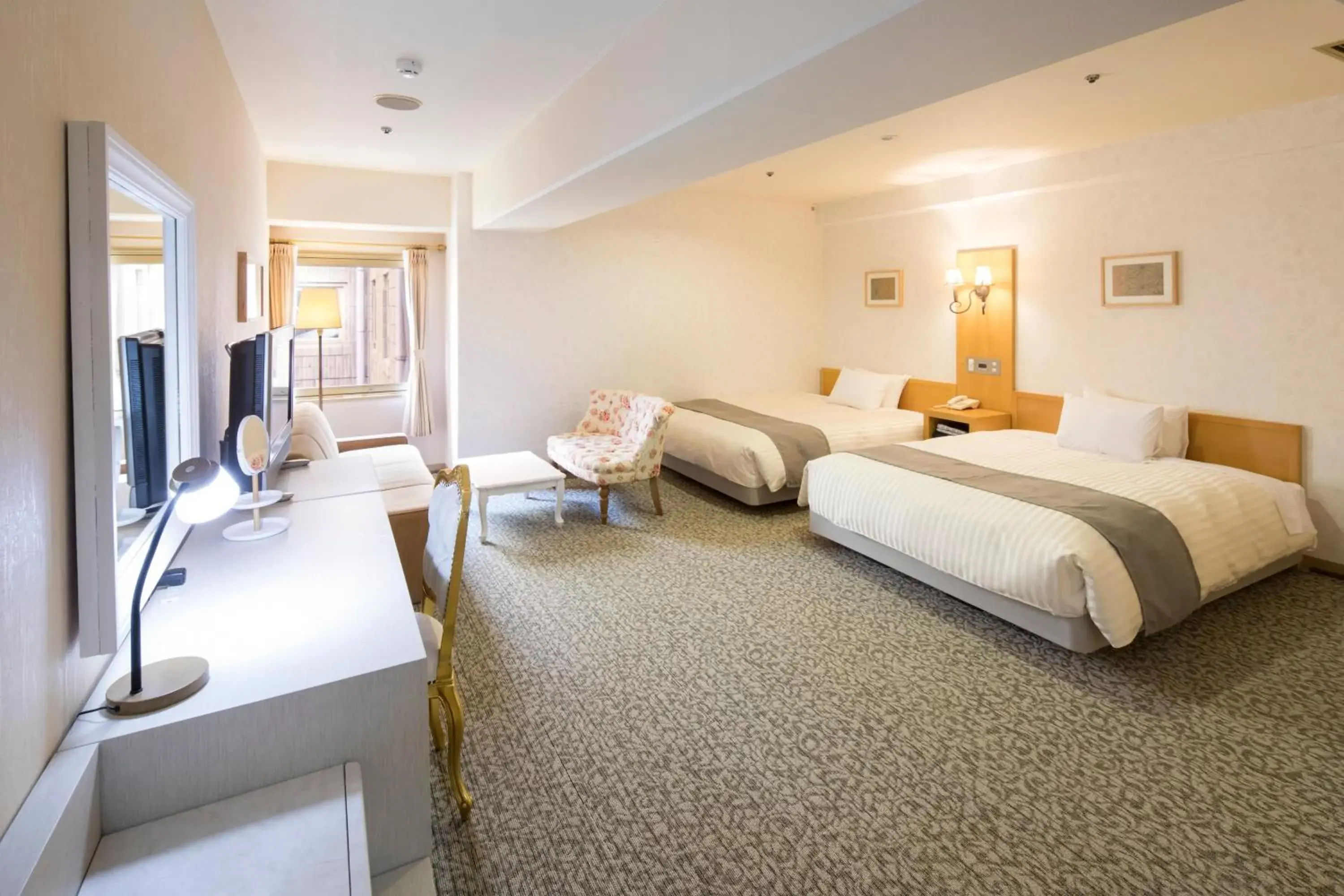 Deluxe Twin Room B - Non-Smoking in Nara Royal Hotel Deluxe Twin Room B - Non-Smoking in Nara Royal Hotel