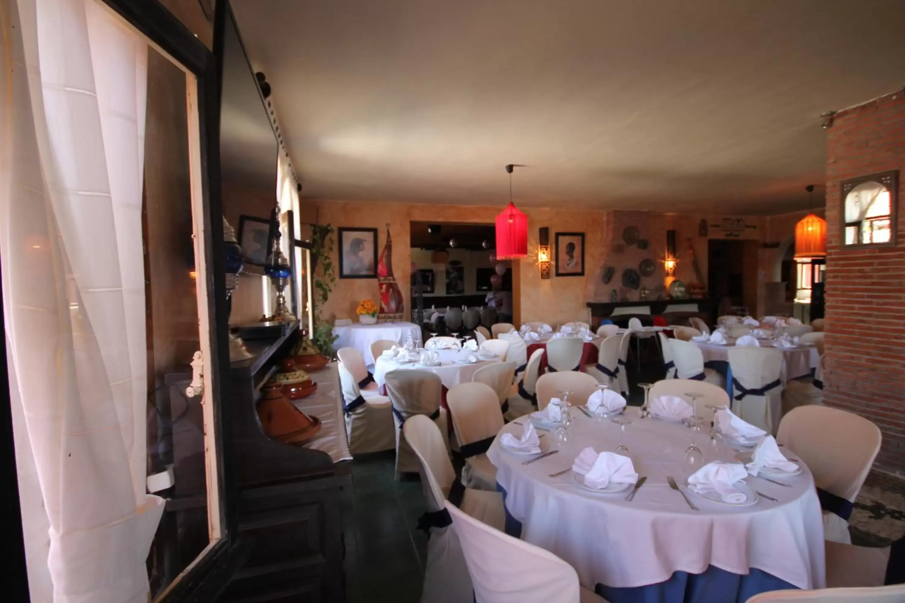 Banquet/Function facilities in Hotel Copacabana Tarifa Beach