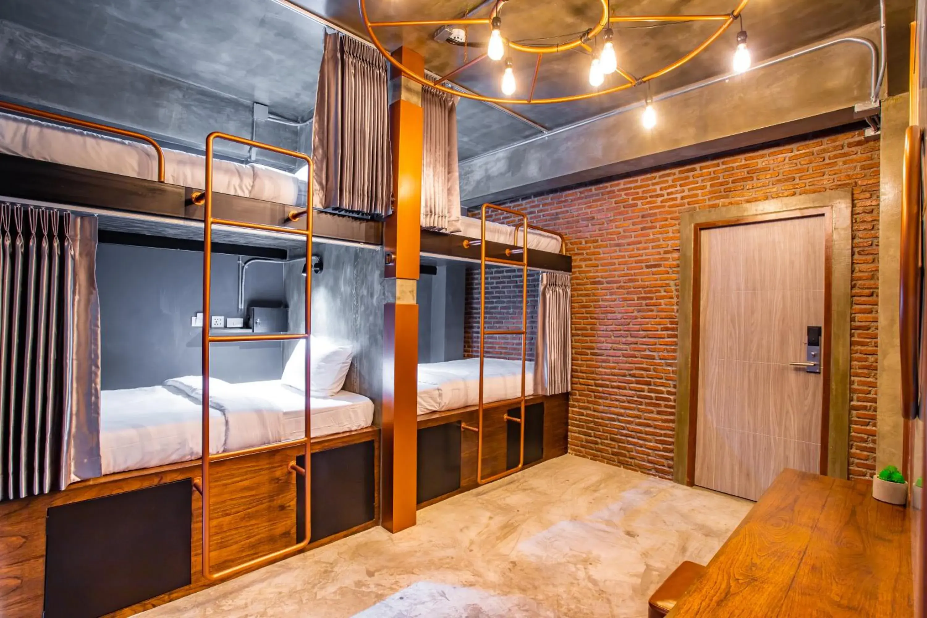 Bunk Bed in Kaen Hostel