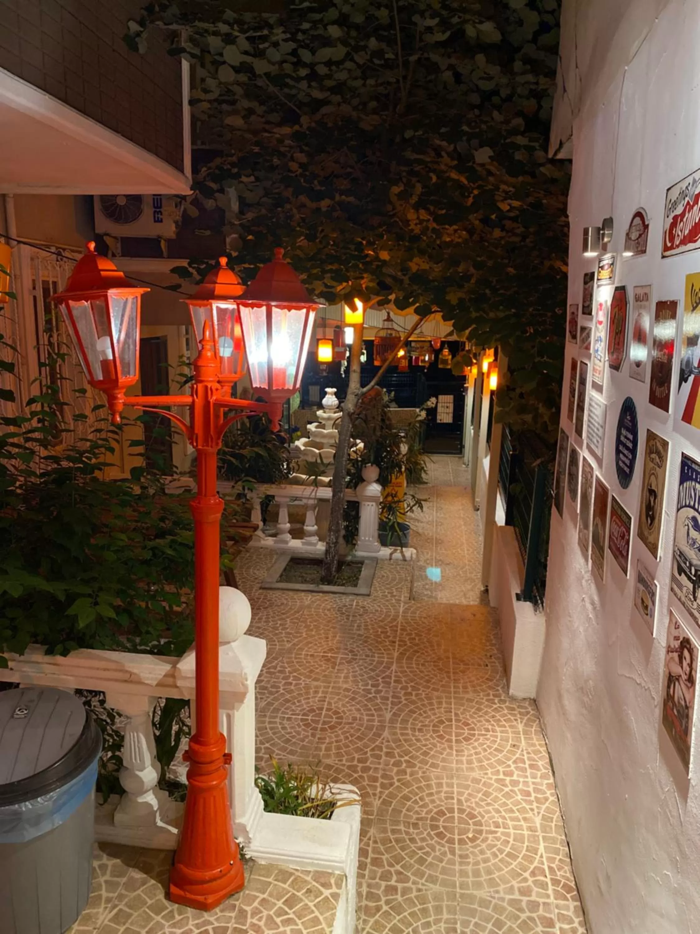 Patio in No Problem Pansiyon & Alkaya