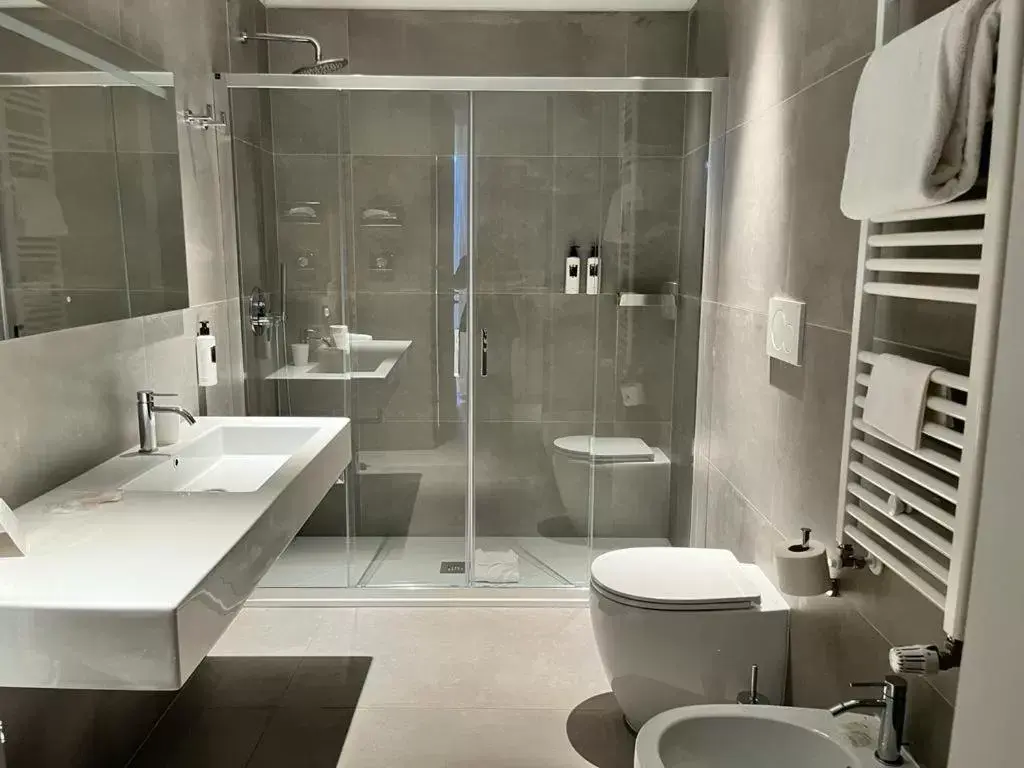 Bathroom in Grand Hotel San Gemini I UNA Esperienze