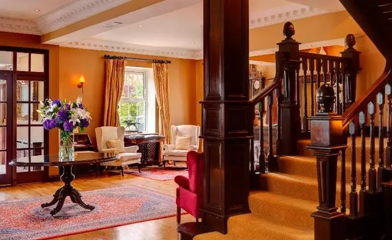 Lobby or reception, Lounge/Bar in Ballygarry Estate Hotel & Spa