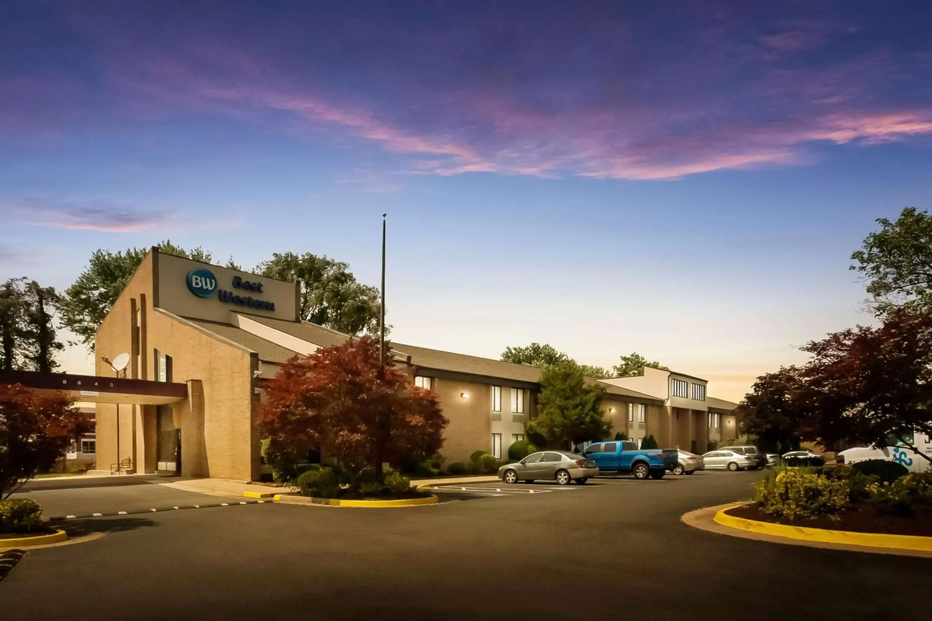 Property Building in Best Western Manassas