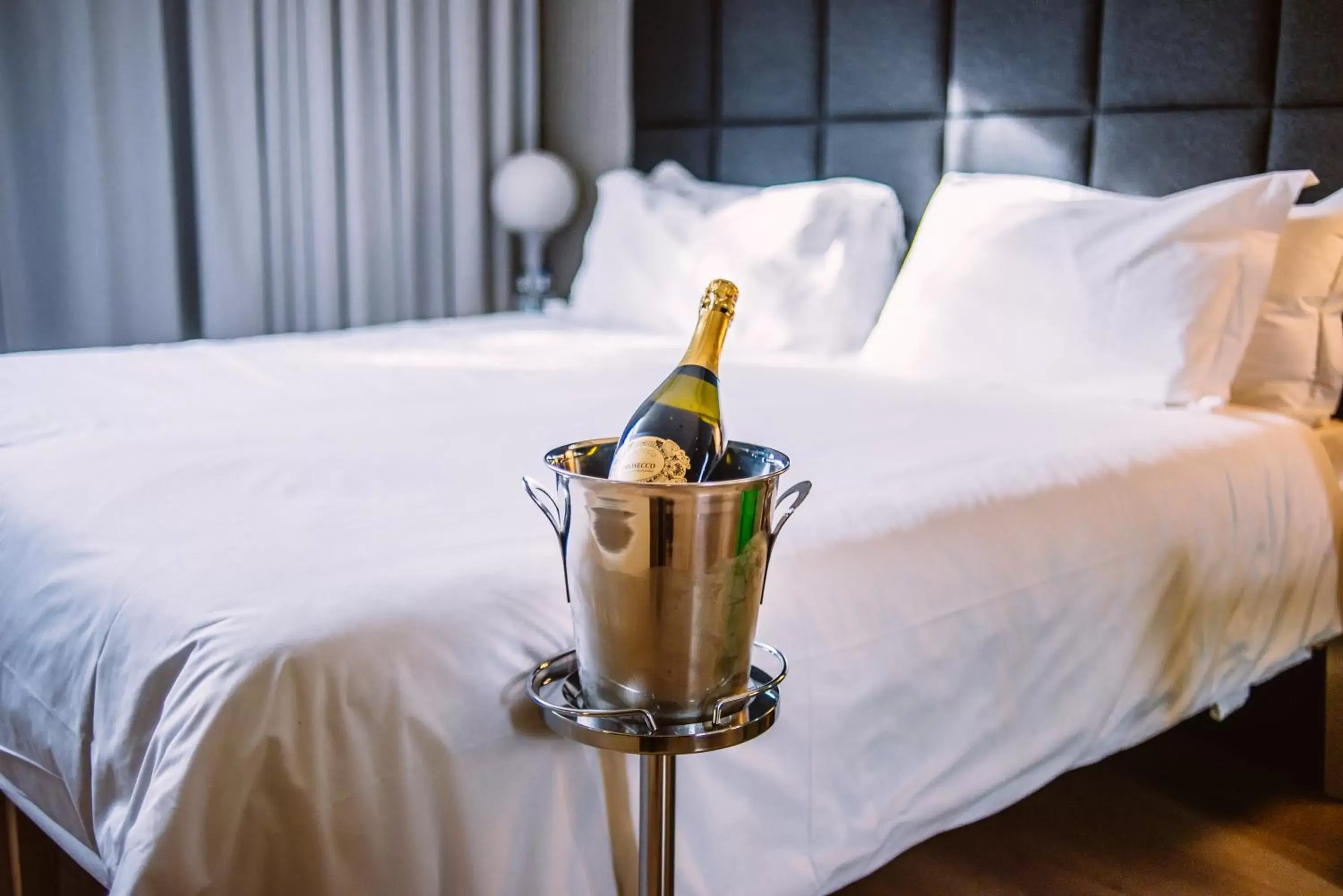 Bed in The Inn on the Mile Bed in The Inn on the Mile