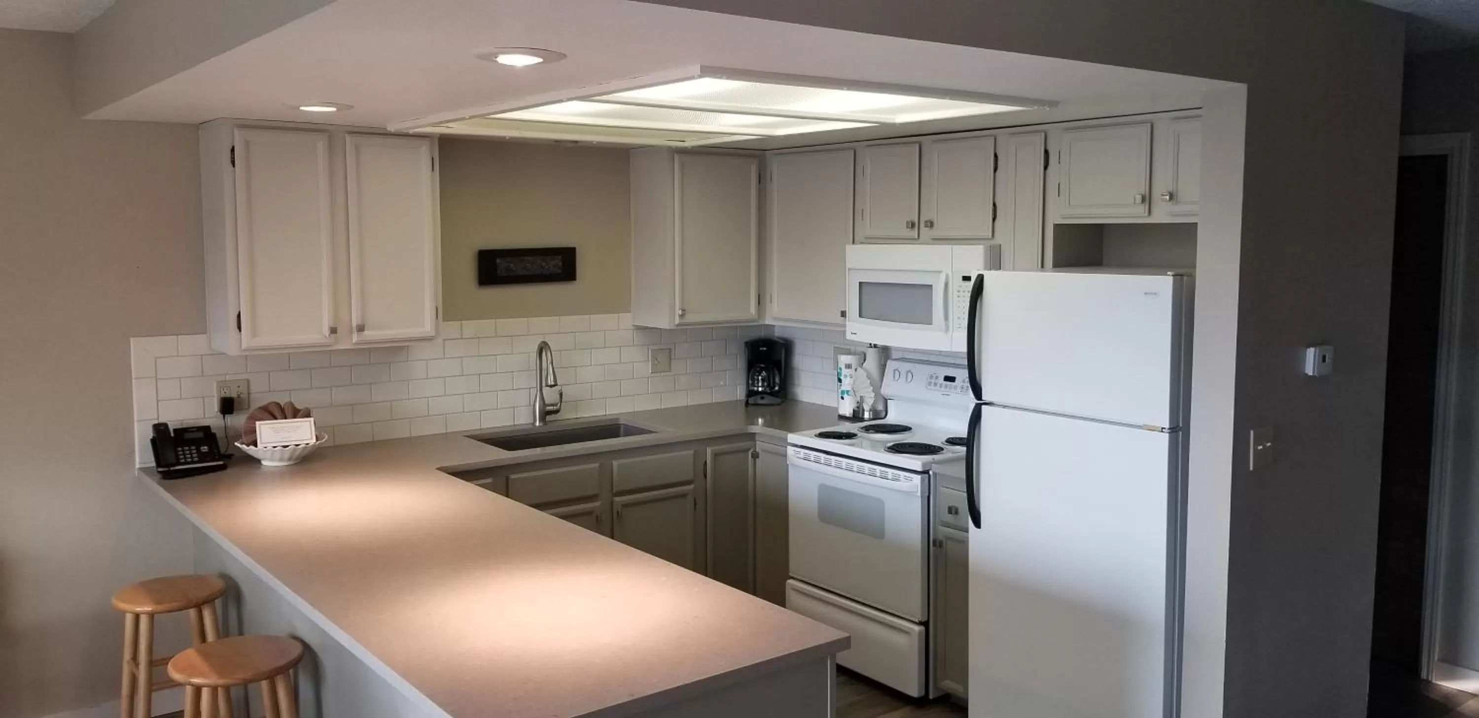 kitchen in The Waves