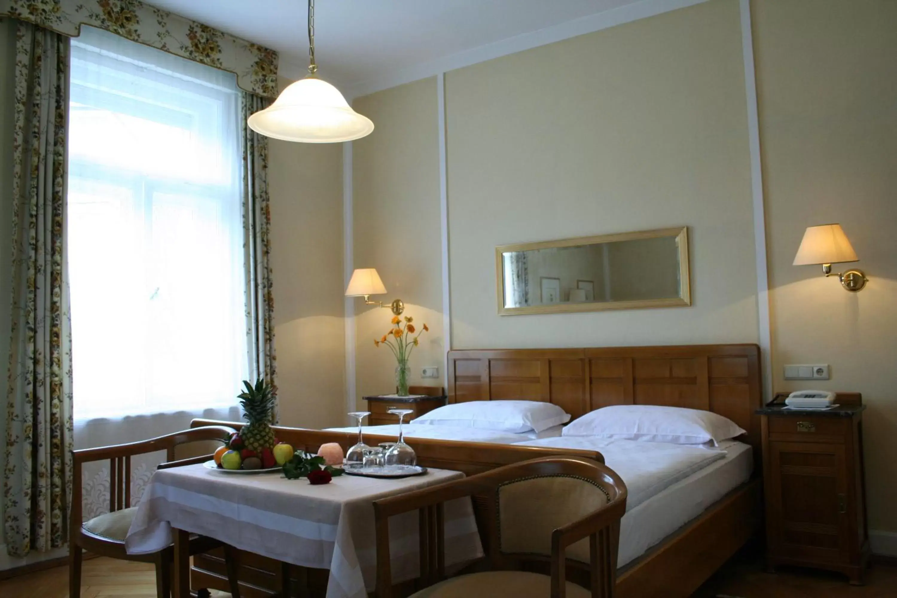 Bed in Hotel Villa Westend