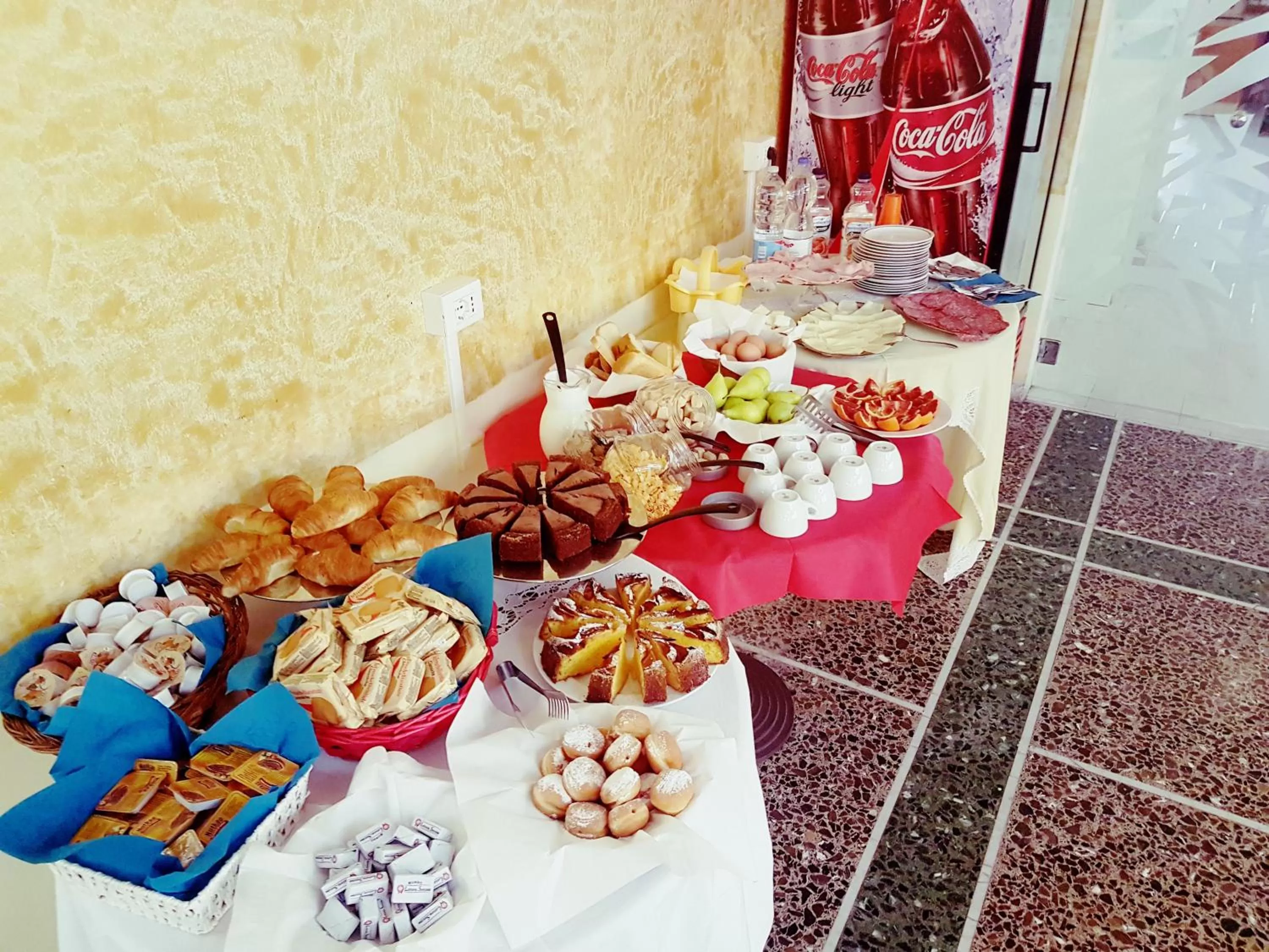 Food and drinks in Hotel Giannella