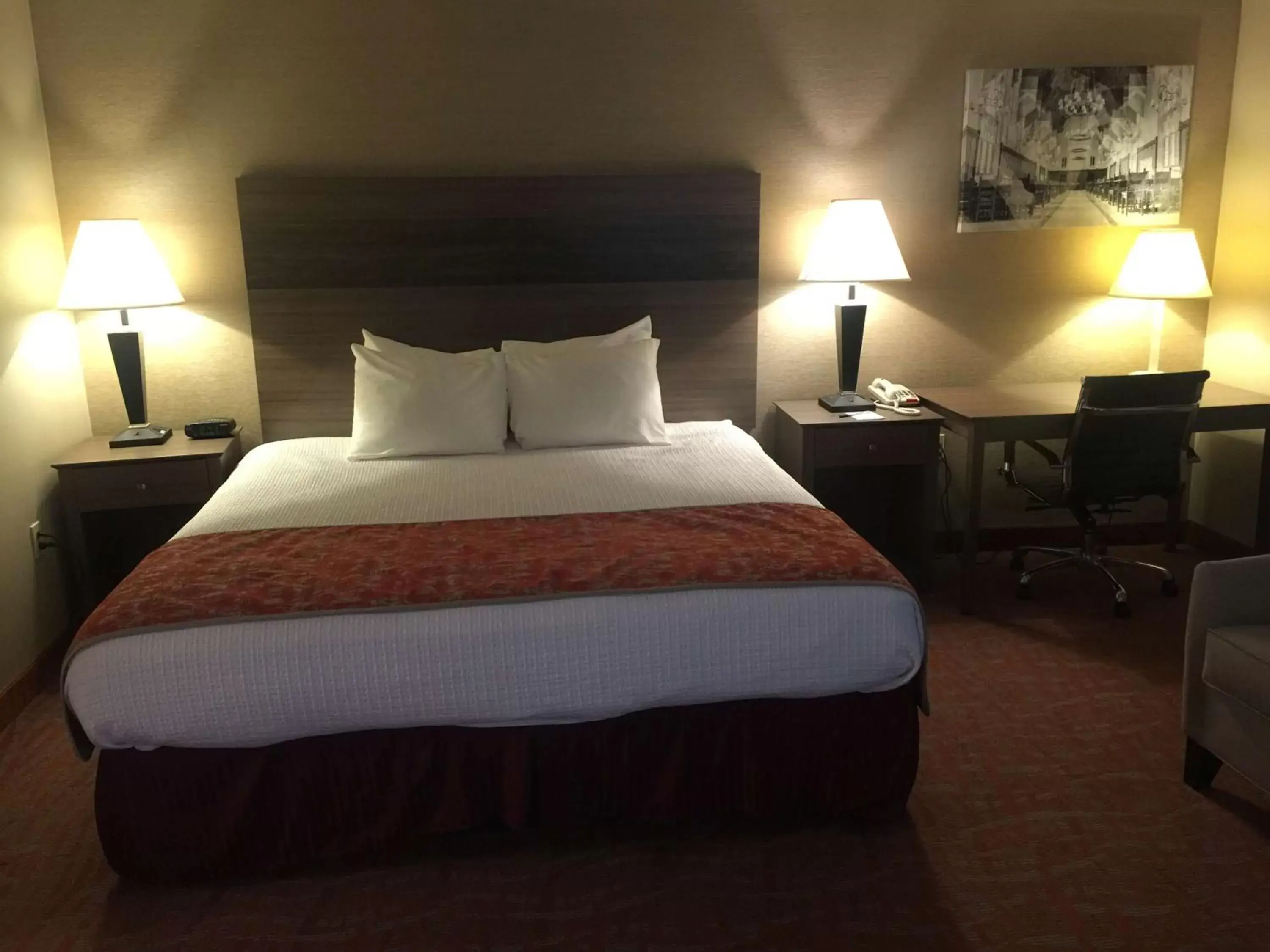 Photo of the whole room, Bed in MHO INN and SUITES