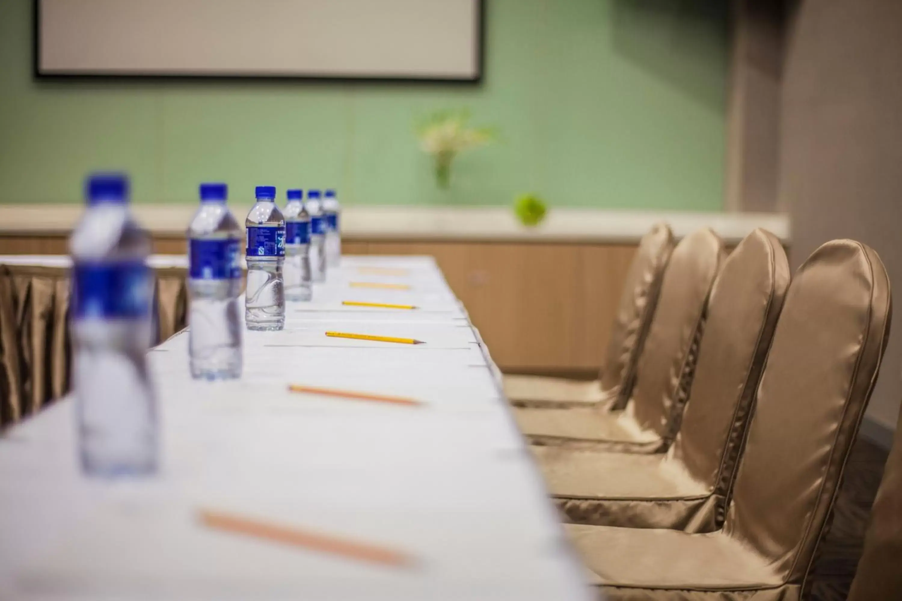 Meeting/conference room in Citadines Zhuankou Wuhan