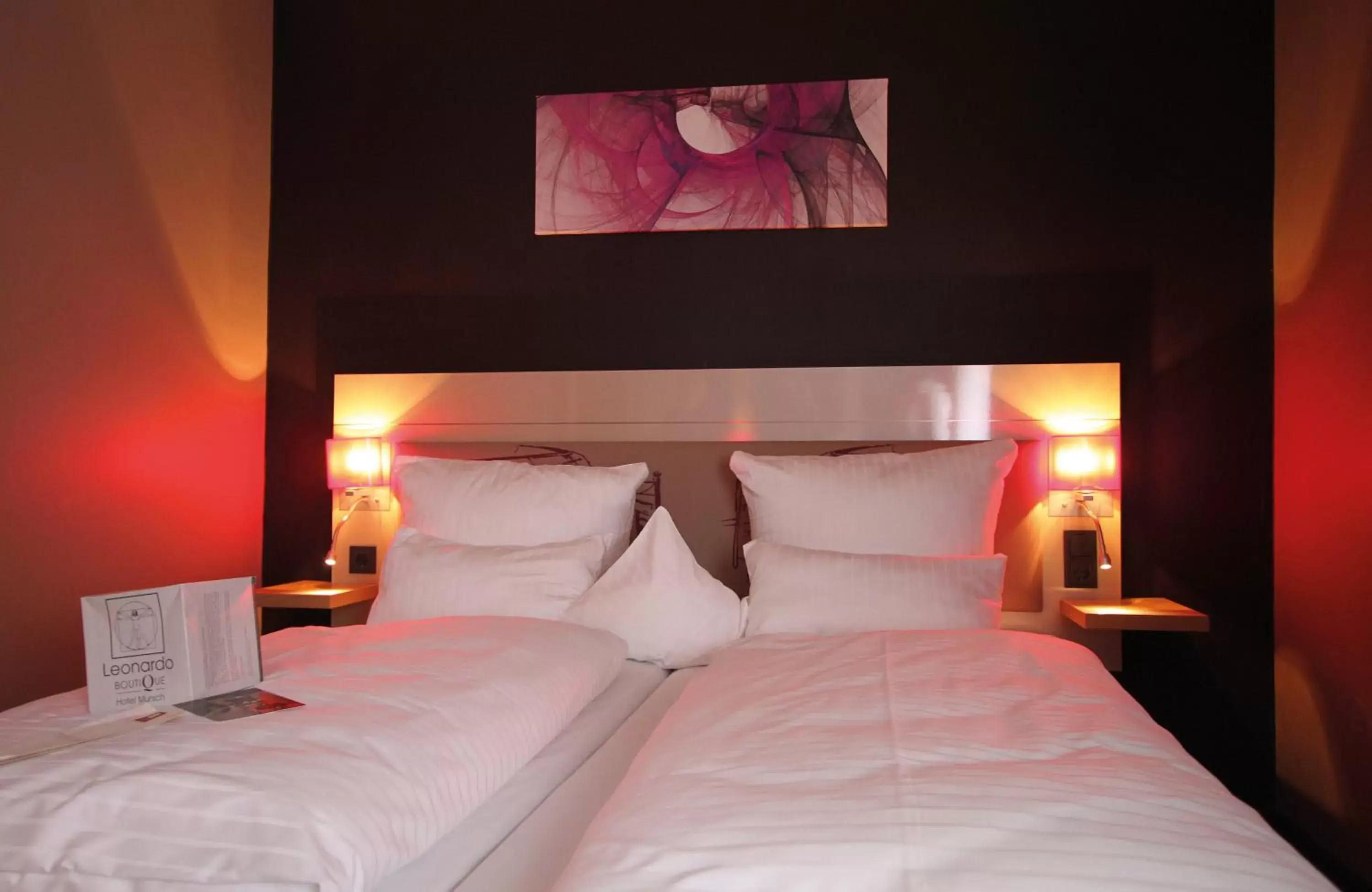 Photo of the whole room, Bed in Leonardo Boutique Hotel Munich