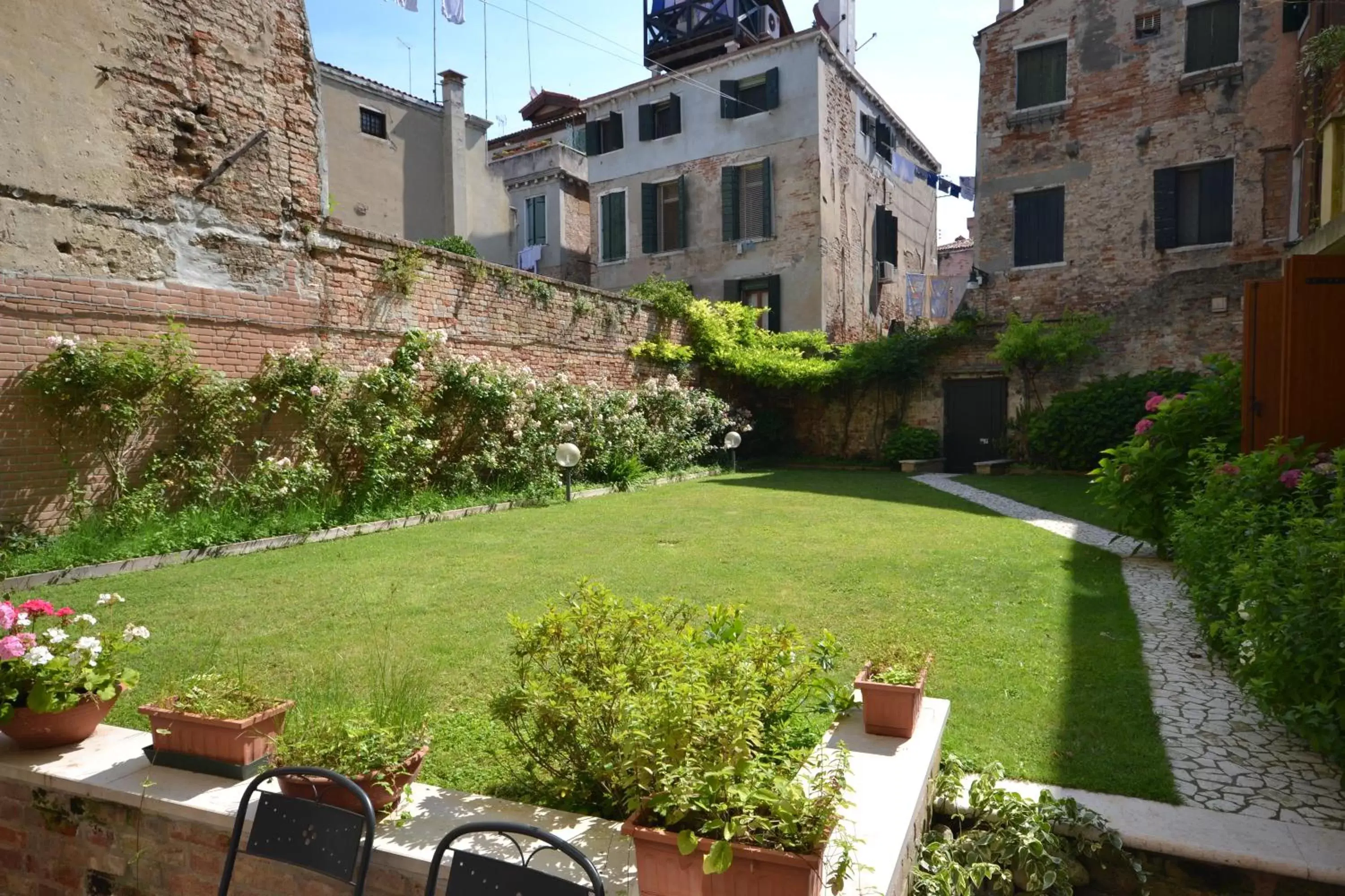 Garden, Property Building in Corte Nova